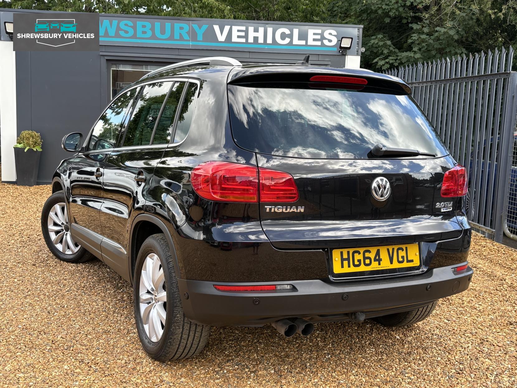 Volkswagen Tiguan 2.0 TDI BlueMotion Tech Match SUV 5dr Diesel Manual 2WD Euro 5 (s/s) (140 ps)