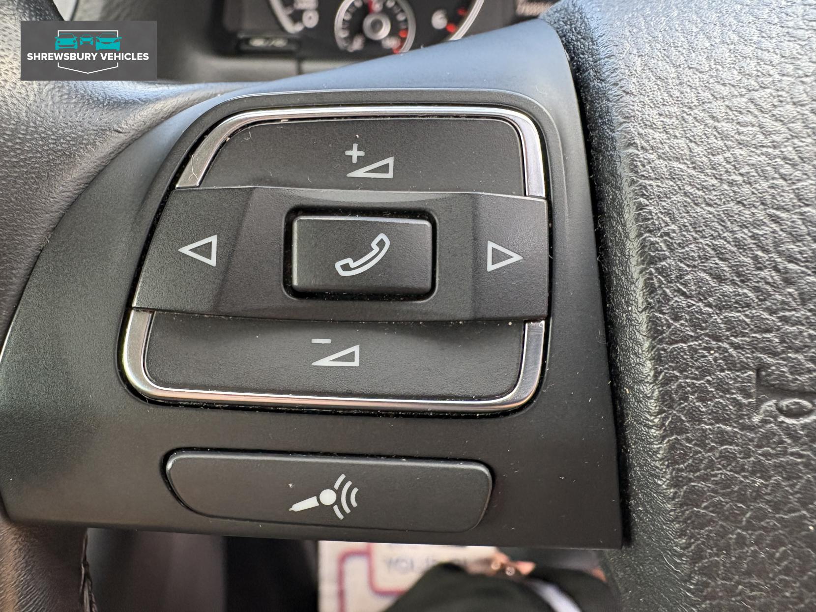 Volkswagen Tiguan 2.0 TDI BlueMotion Tech Match SUV 5dr Diesel Manual 2WD Euro 5 (s/s) (140 ps)