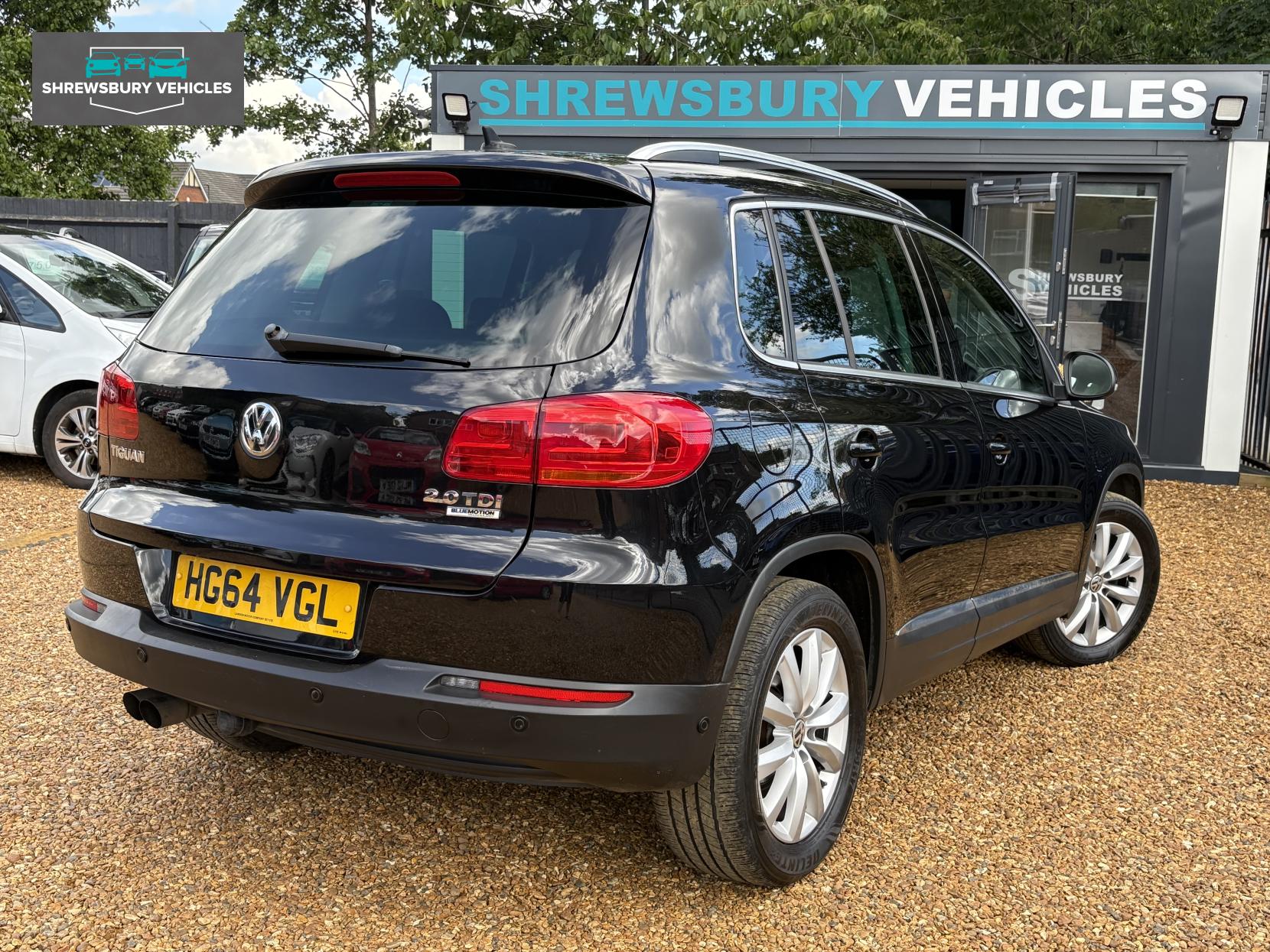 Volkswagen Tiguan 2.0 TDI BlueMotion Tech Match SUV 5dr Diesel Manual 2WD Euro 5 (s/s) (140 ps)