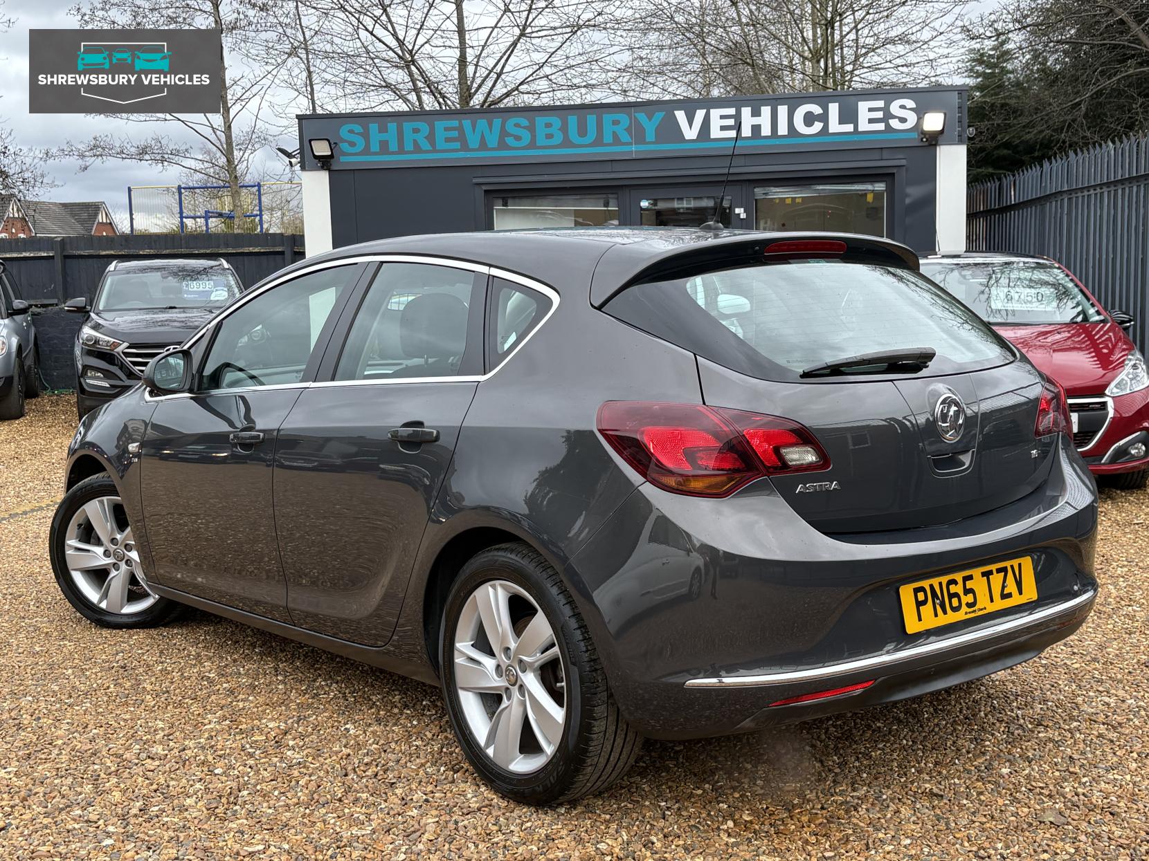 Vauxhall Astra 1.6i SRi Hatchback 5dr Petrol Manual Euro 6 (115 ps)