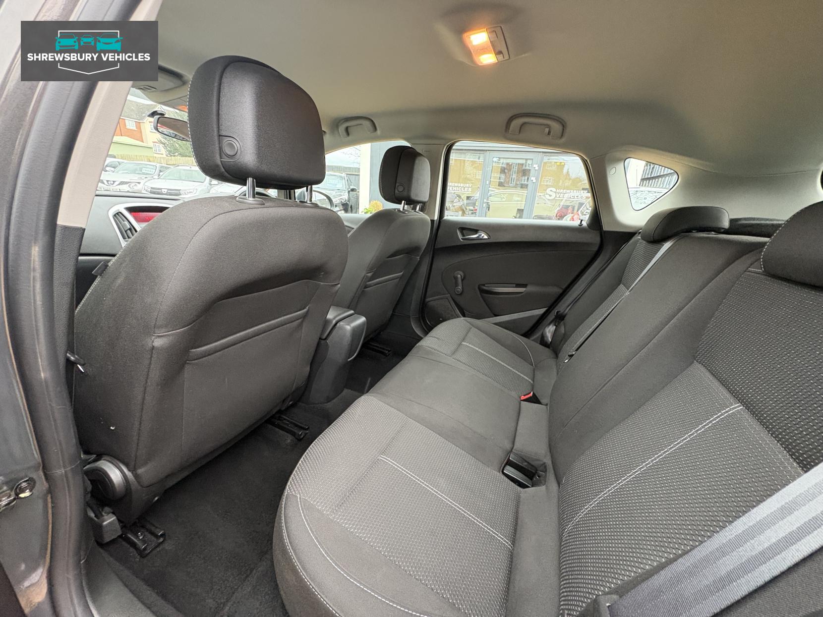 Vauxhall Astra 1.6i SRi Hatchback 5dr Petrol Manual Euro 6 (115 ps)