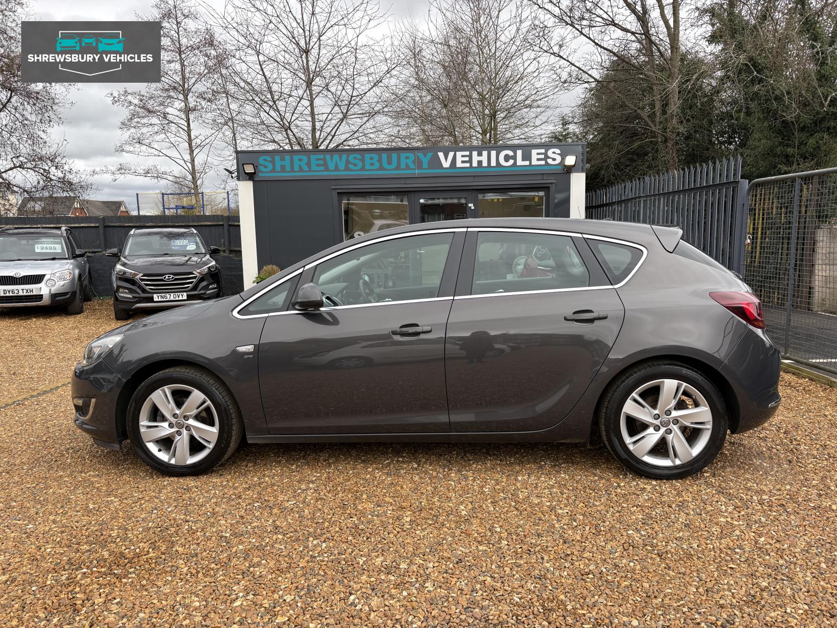 Vauxhall Astra 1.6i SRi Hatchback 5dr Petrol Manual Euro 6 (115 ps)