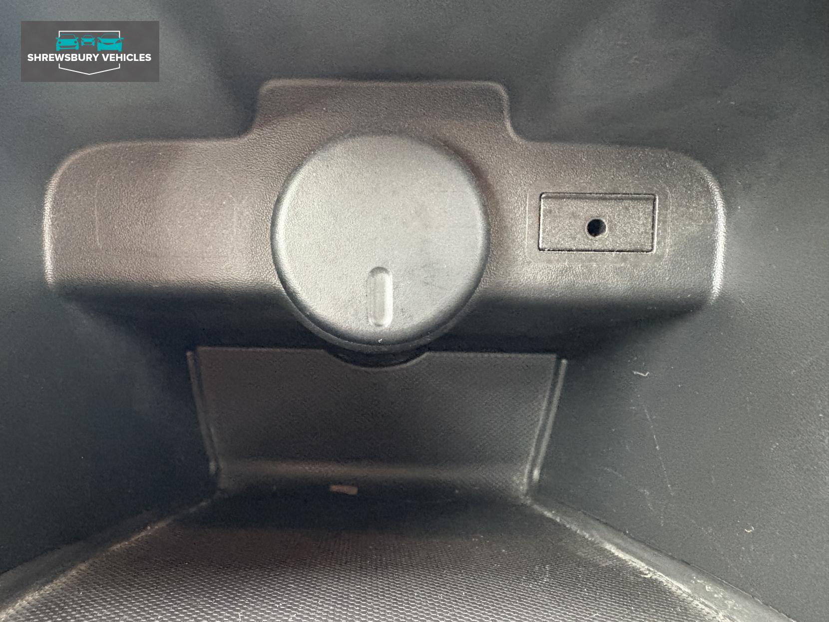 Vauxhall Astra 1.6i SRi Hatchback 5dr Petrol Manual Euro 6 (115 ps)