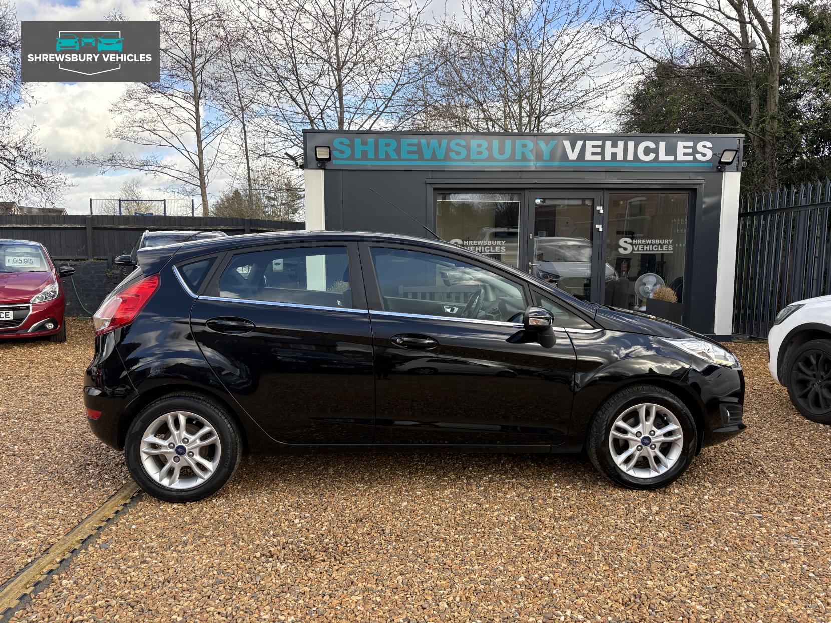 Ford Fiesta 1.25 Zetec Hatchback 5dr Petrol Manual Euro 6 (82 ps)