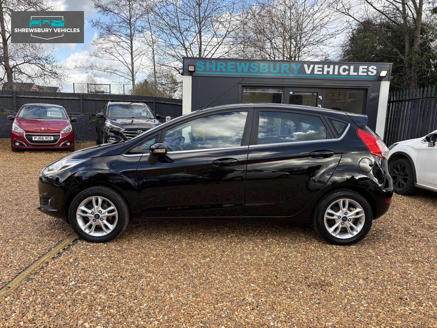 Ford Fiesta 1.25 Zetec Hatchback 5dr Petrol Manual Euro 6 (82 ps)