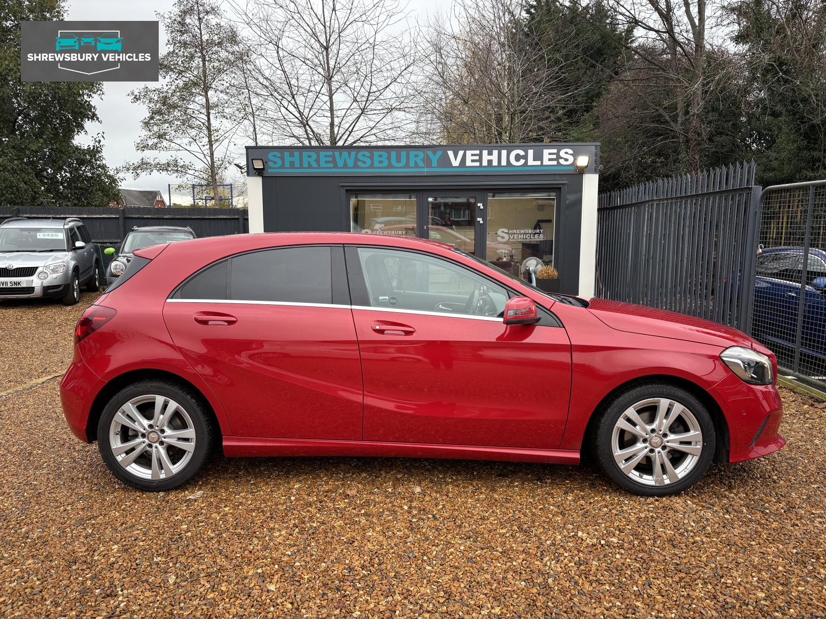 Mercedes-Benz A Class 2.1 A200d Sport (Premium) Hatchback 5dr Diesel 7G-DCT Euro 6 (s/s) (136 ps)