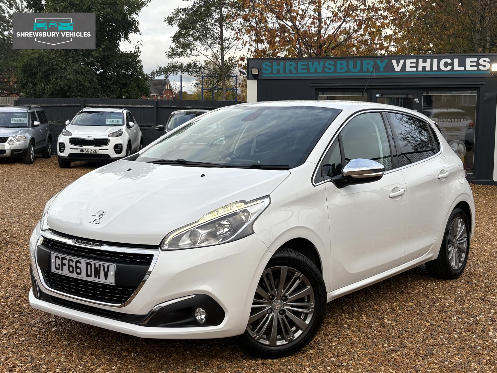 Peugeot 208 1.2 PureTech Allure Hatchback 5dr Petrol ETG Euro 6 (s/s) (82 ps)