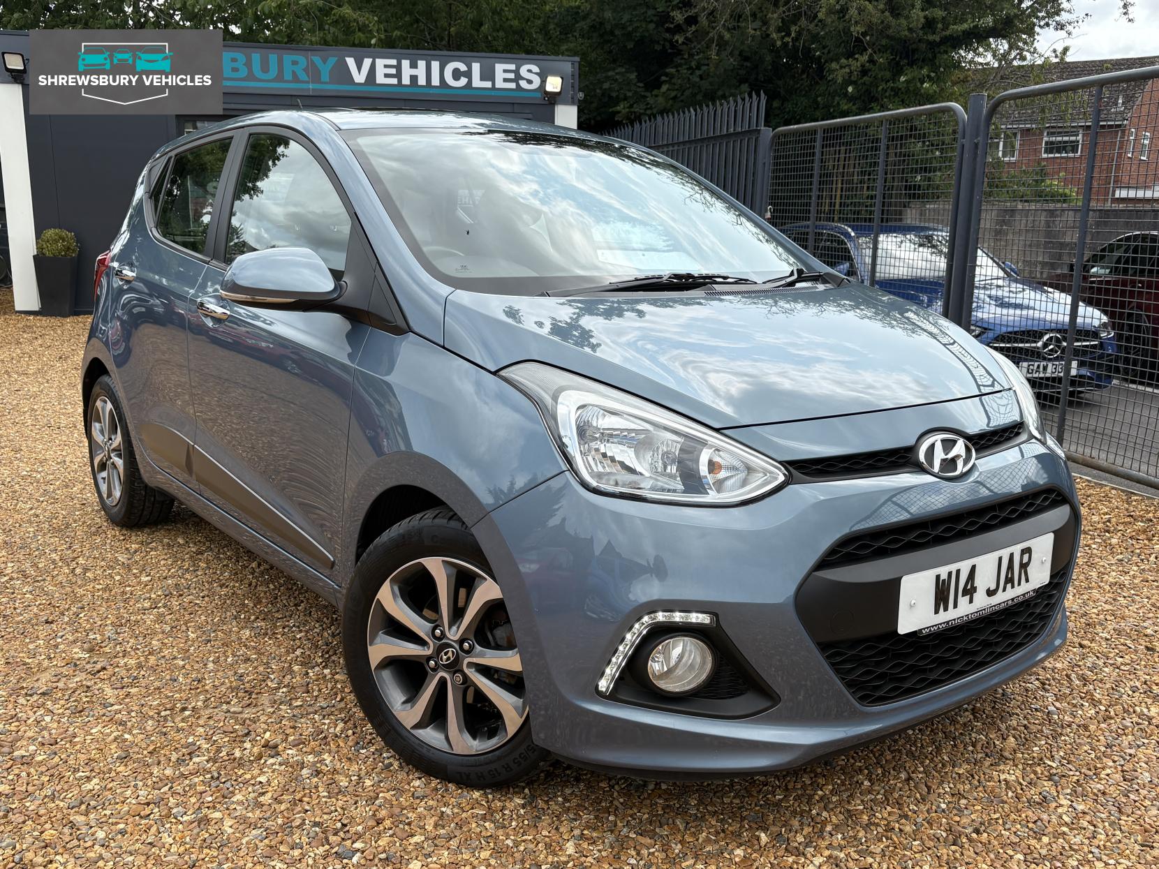 Hyundai i10 1.2 Premium SE Hatchback 5dr Petrol Auto Euro 6 (87 ps)