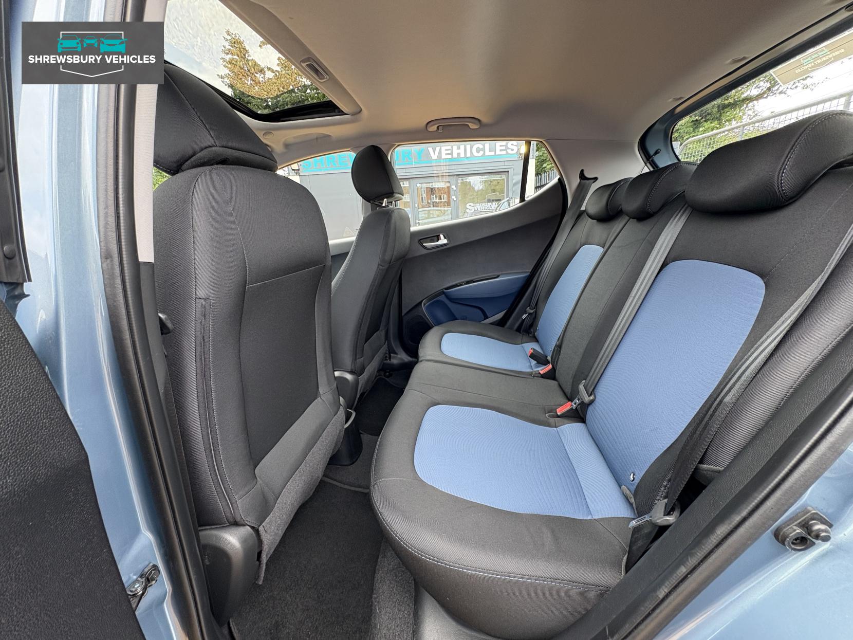 Hyundai i10 1.2 Premium SE Hatchback 5dr Petrol Auto Euro 6 (87 ps)