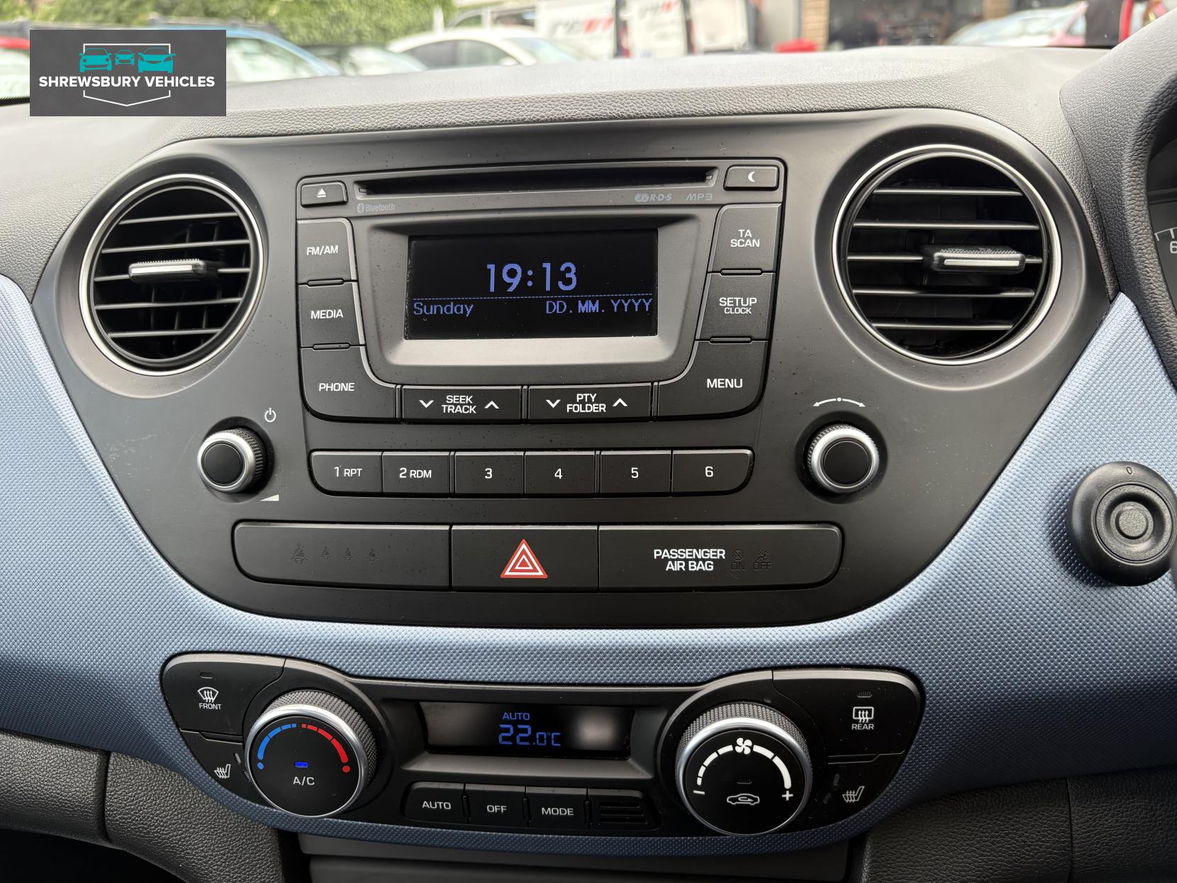 Hyundai i10 1.2 Premium SE Hatchback 5dr Petrol Auto Euro 6 (87 ps)