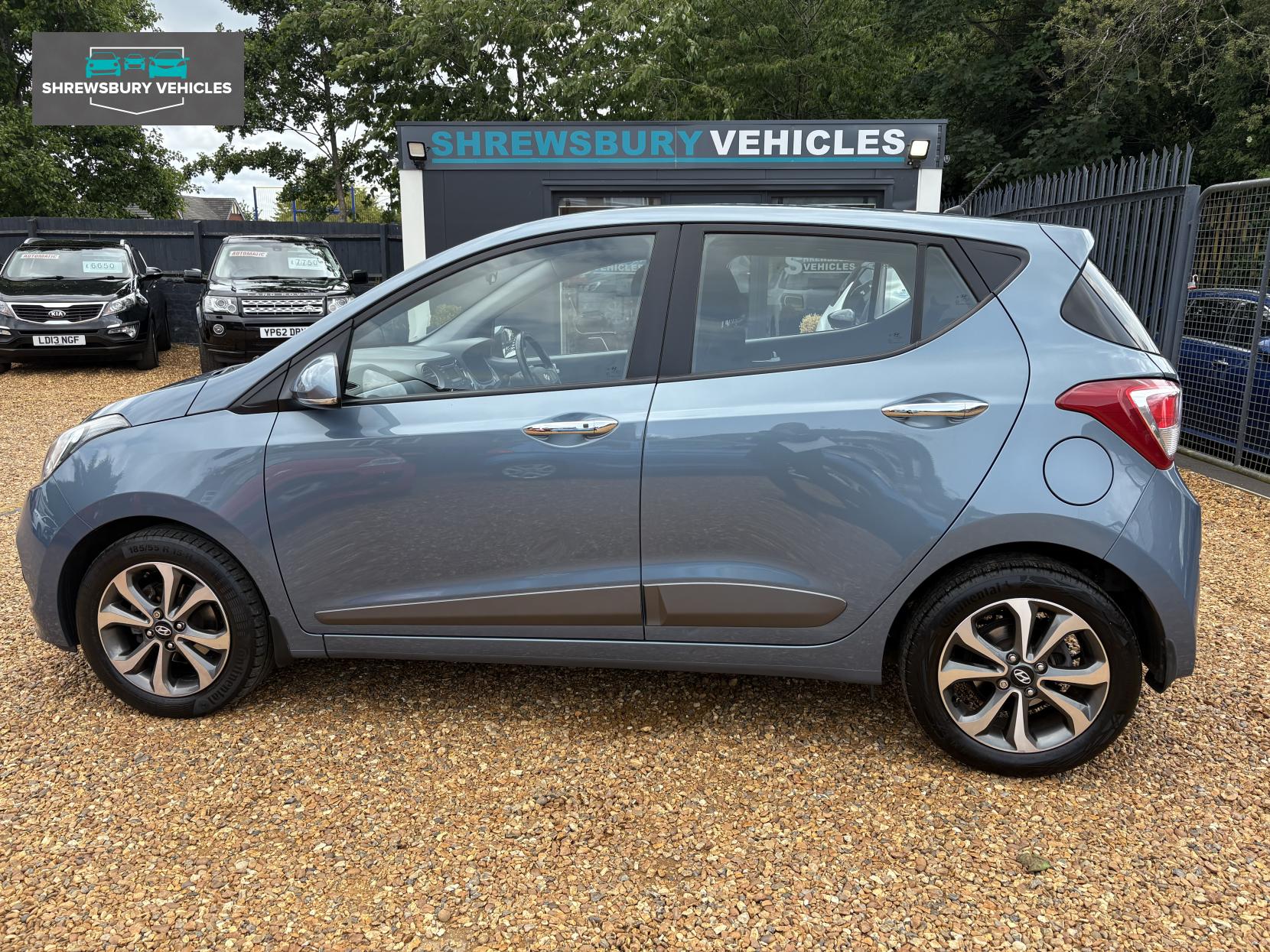 Hyundai i10 1.2 Premium SE Hatchback 5dr Petrol Auto Euro 6 (87 ps)