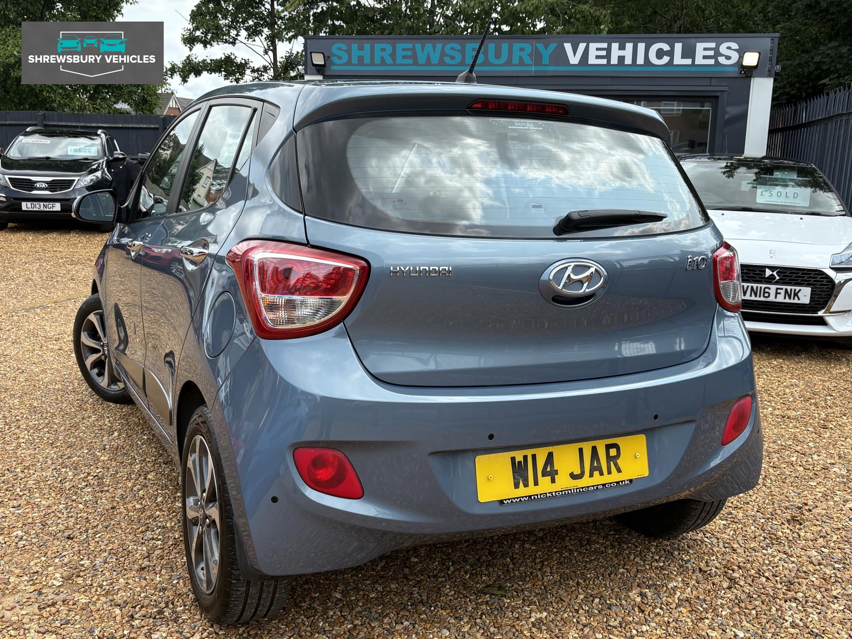 Hyundai i10 1.2 Premium SE Hatchback 5dr Petrol Auto Euro 6 (87 ps)