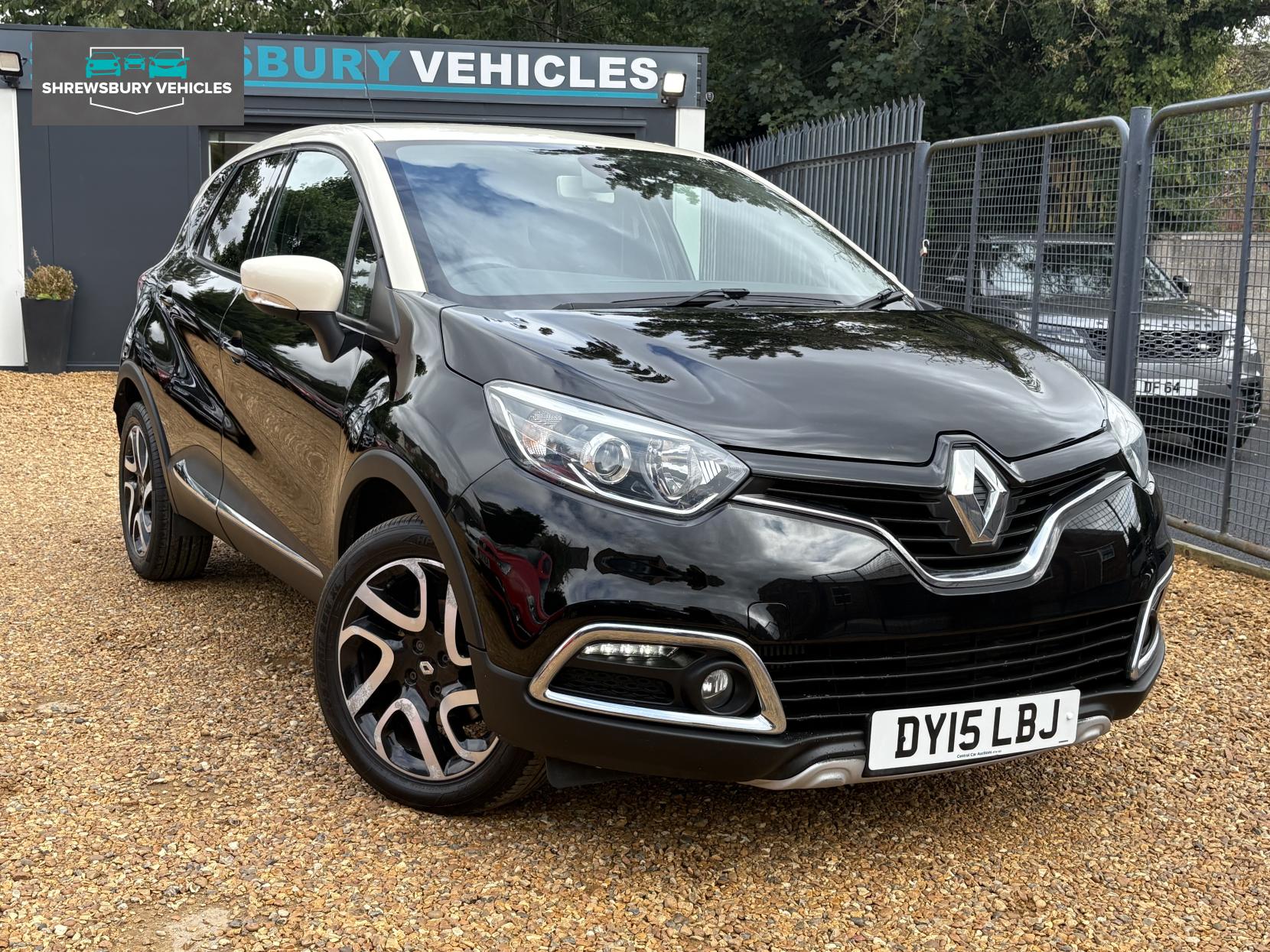 Renault Captur 1.5 dCi ENERGY Dynamique S MediaNav SUV 5dr Diesel Manual Euro 5 (s/s) (90 ps)
