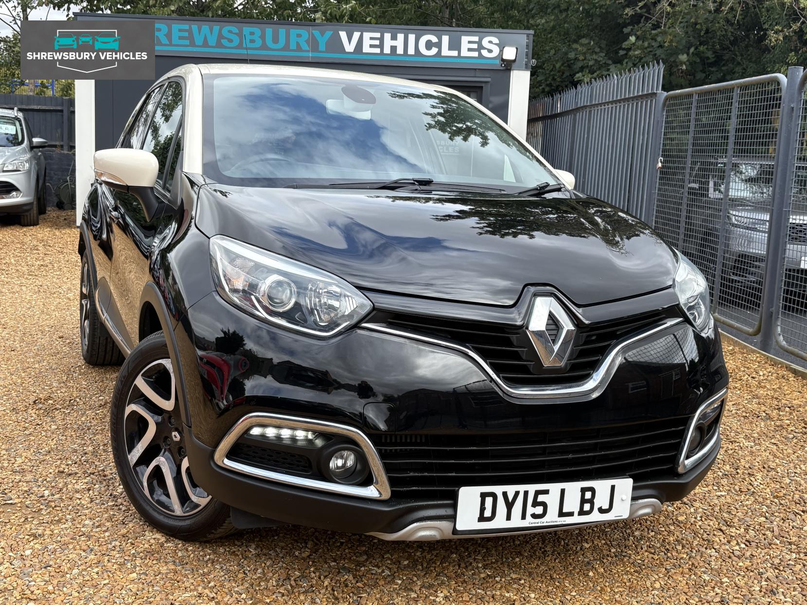 Renault Captur 1.5 dCi ENERGY Dynamique S MediaNav SUV 5dr Diesel Manual Euro 5 (s/s) (90 ps)