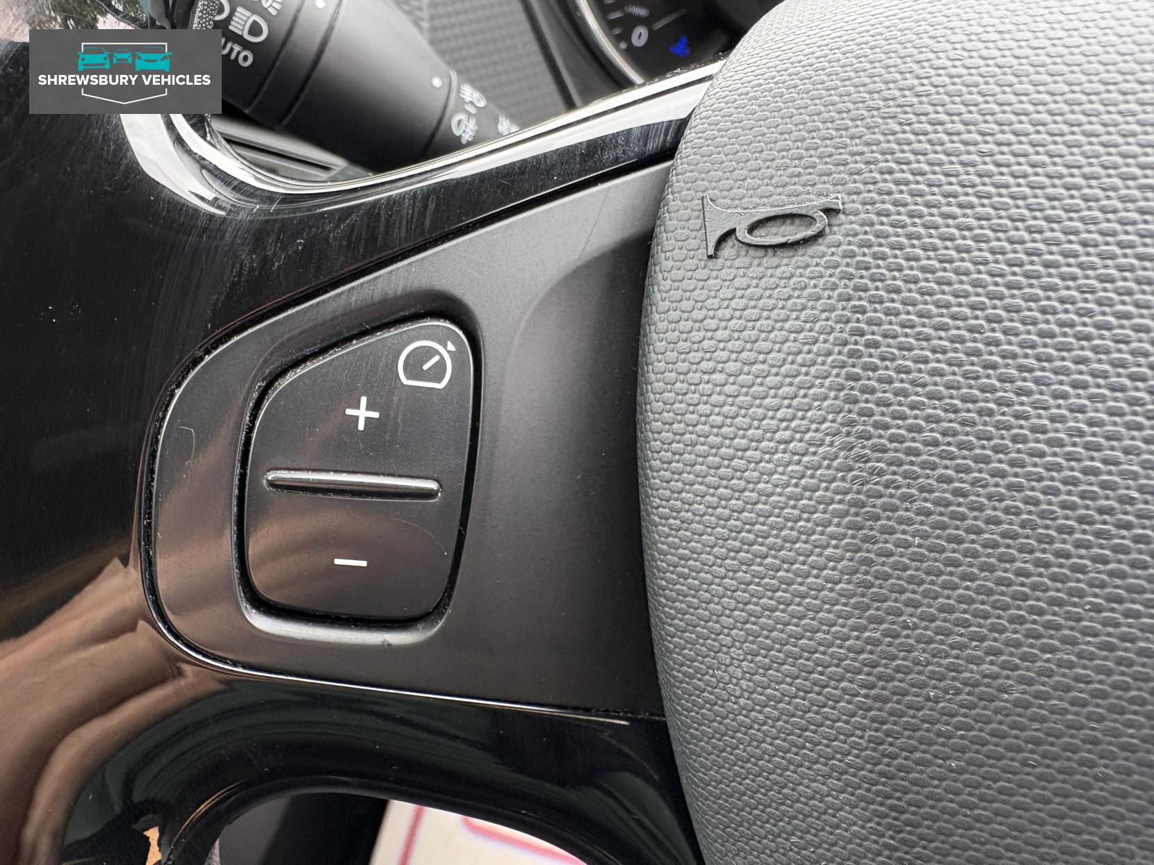 Renault Captur 1.5 dCi ENERGY Dynamique S MediaNav SUV 5dr Diesel Manual Euro 5 (s/s) (90 ps)