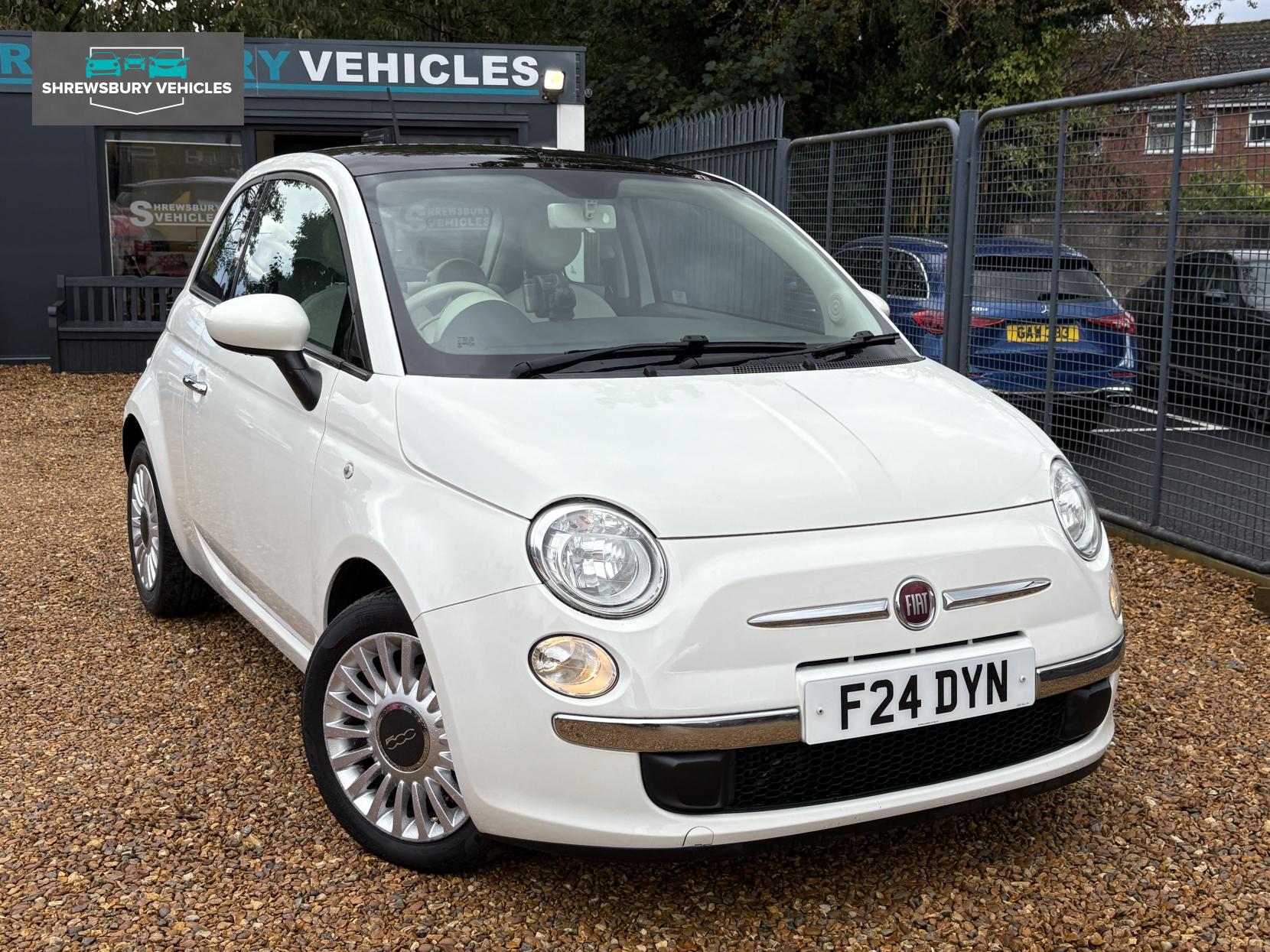 Fiat 500 0.9 TwinAir Lounge Hatchback 3dr Petrol Dualogic Euro 5 (s/s) (85 bhp)