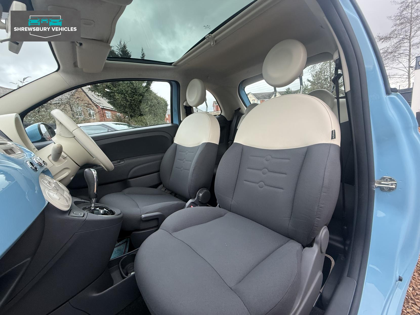 Fiat 500 0.9 TwinAir Lounge Hatchback 3dr Petrol Dualogic Euro 5 (s/s) (85 bhp)