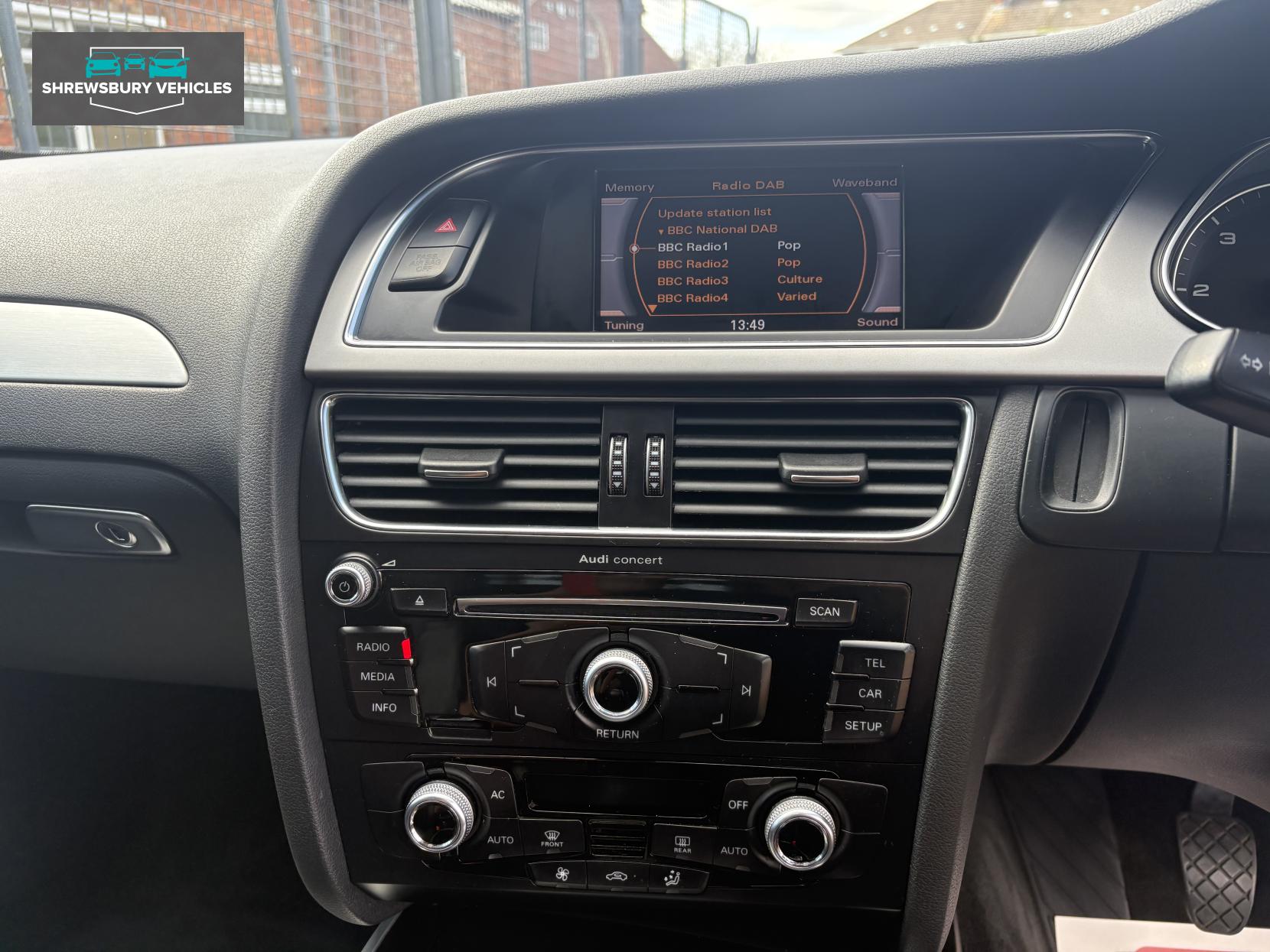 Audi A4 Avant 2.0 TDI S line Estate 5dr Diesel Multitronic Euro 5 (s/s) (177 ps)