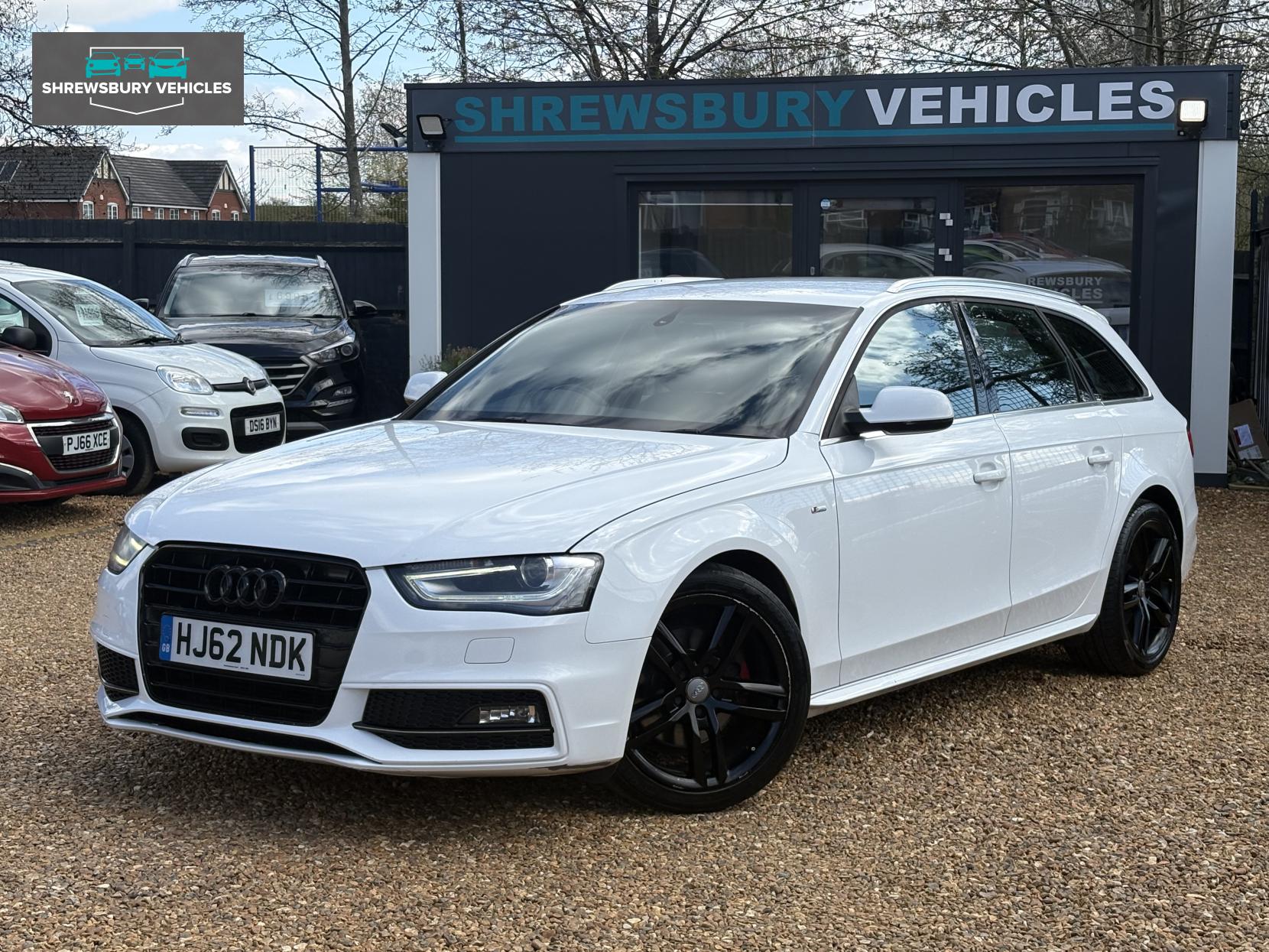 Audi A4 Avant 2.0 TDI S line Estate 5dr Diesel Multitronic Euro 5 (s/s) (177 ps)