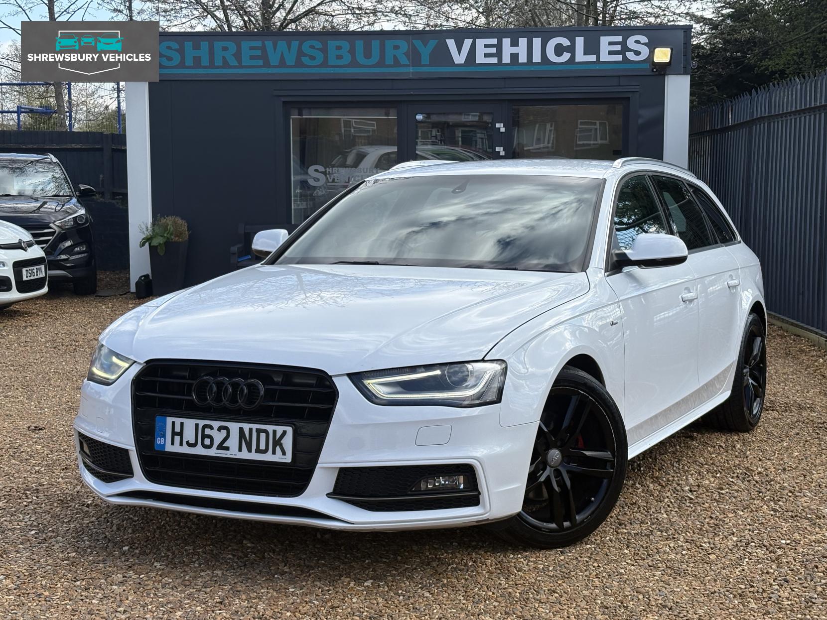 Audi A4 Avant 2.0 TDI S line Estate 5dr Diesel Multitronic Euro 5 (s/s) (177 ps)