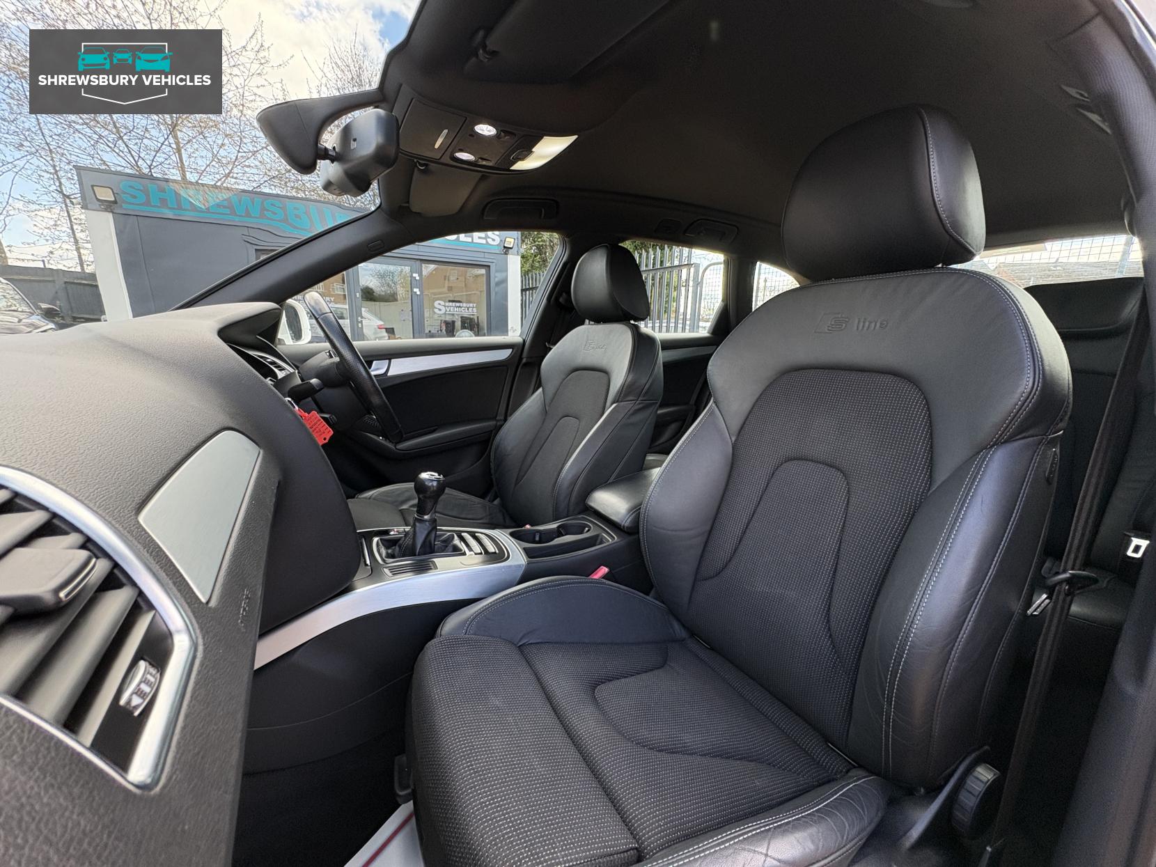 Audi A4 Avant 2.0 TDI S line Estate 5dr Diesel Multitronic Euro 5 (s/s) (177 ps)