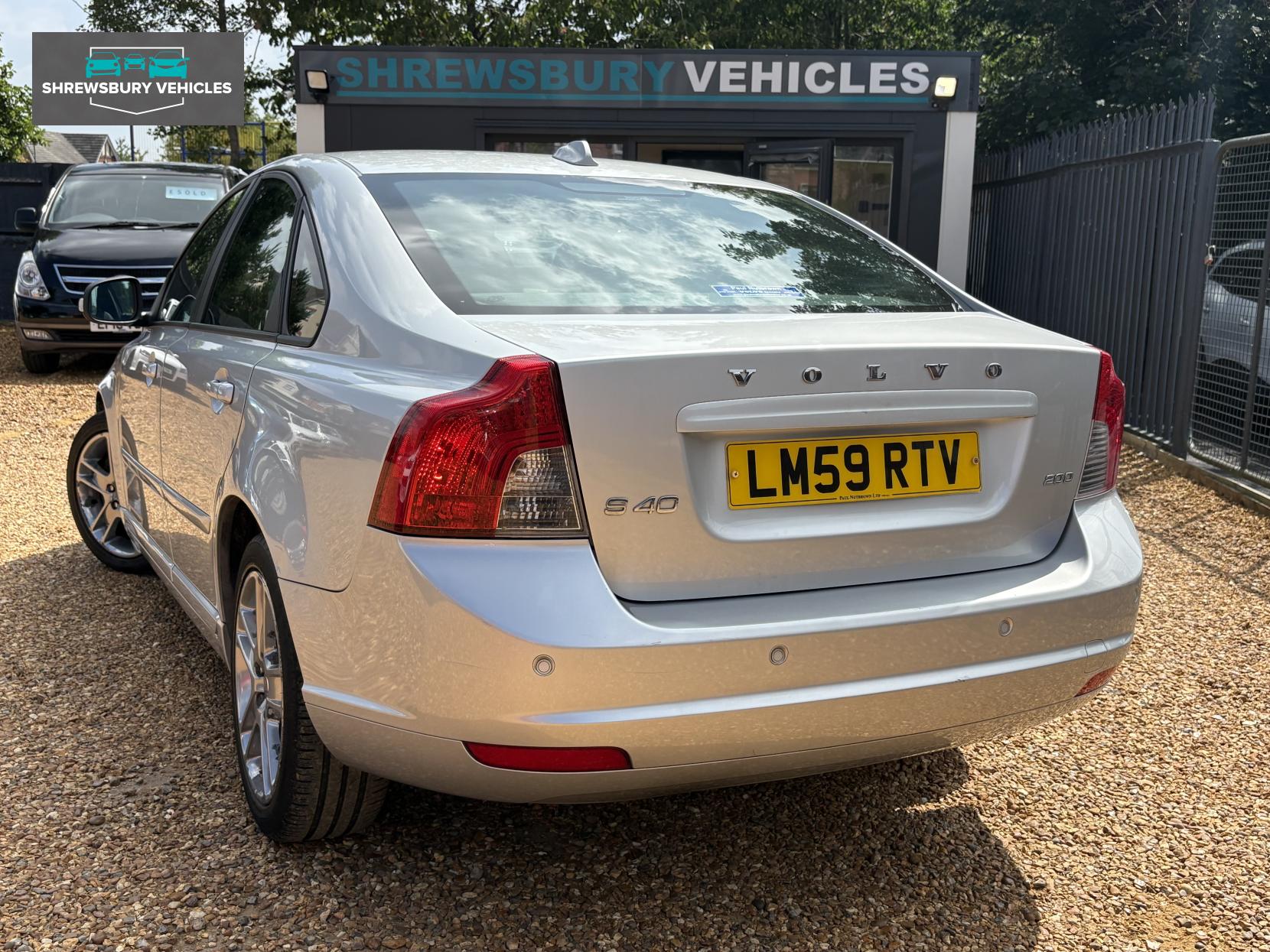 Volvo S40 2.0D GPF SE Saloon 4dr Diesel Powershift Euro 4 (136 ps)