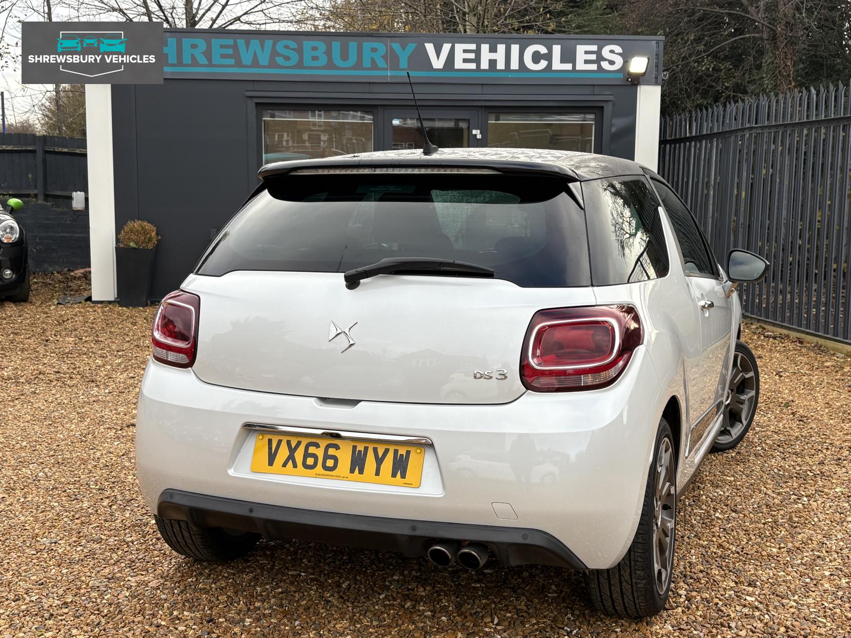 DS AUTOMOBILES DS 3 1.6 THP Ultra Prestige Hatchback 3dr Petrol Manual Euro 6 (s/s) (165 bhp)