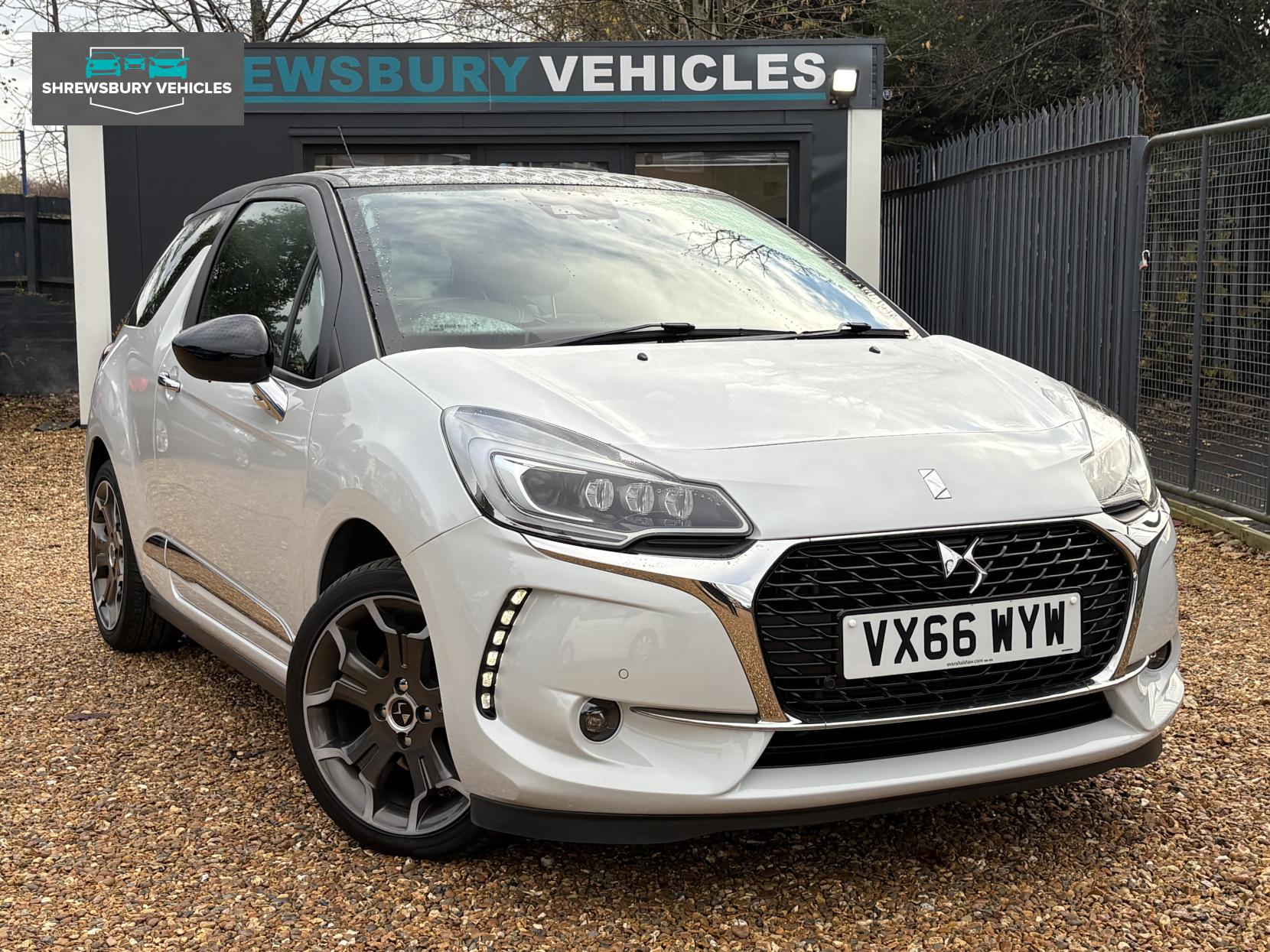 DS AUTOMOBILES DS 3 1.6 THP Ultra Prestige Hatchback 3dr Petrol Manual Euro 6 (s/s) (165 bhp)