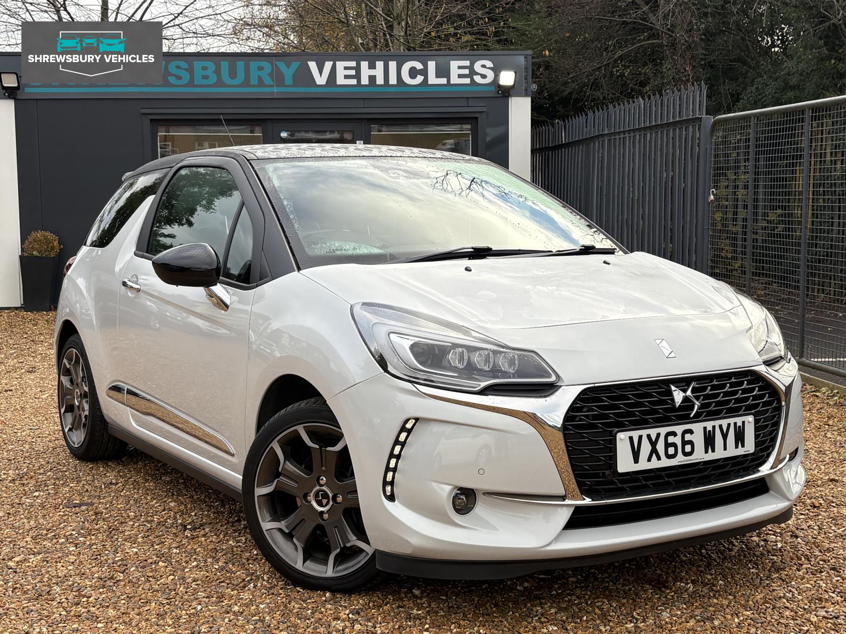 DS AUTOMOBILES DS 3 1.6 THP Ultra Prestige Hatchback 3dr Petrol Manual Euro 6 (s/s) (165 bhp)