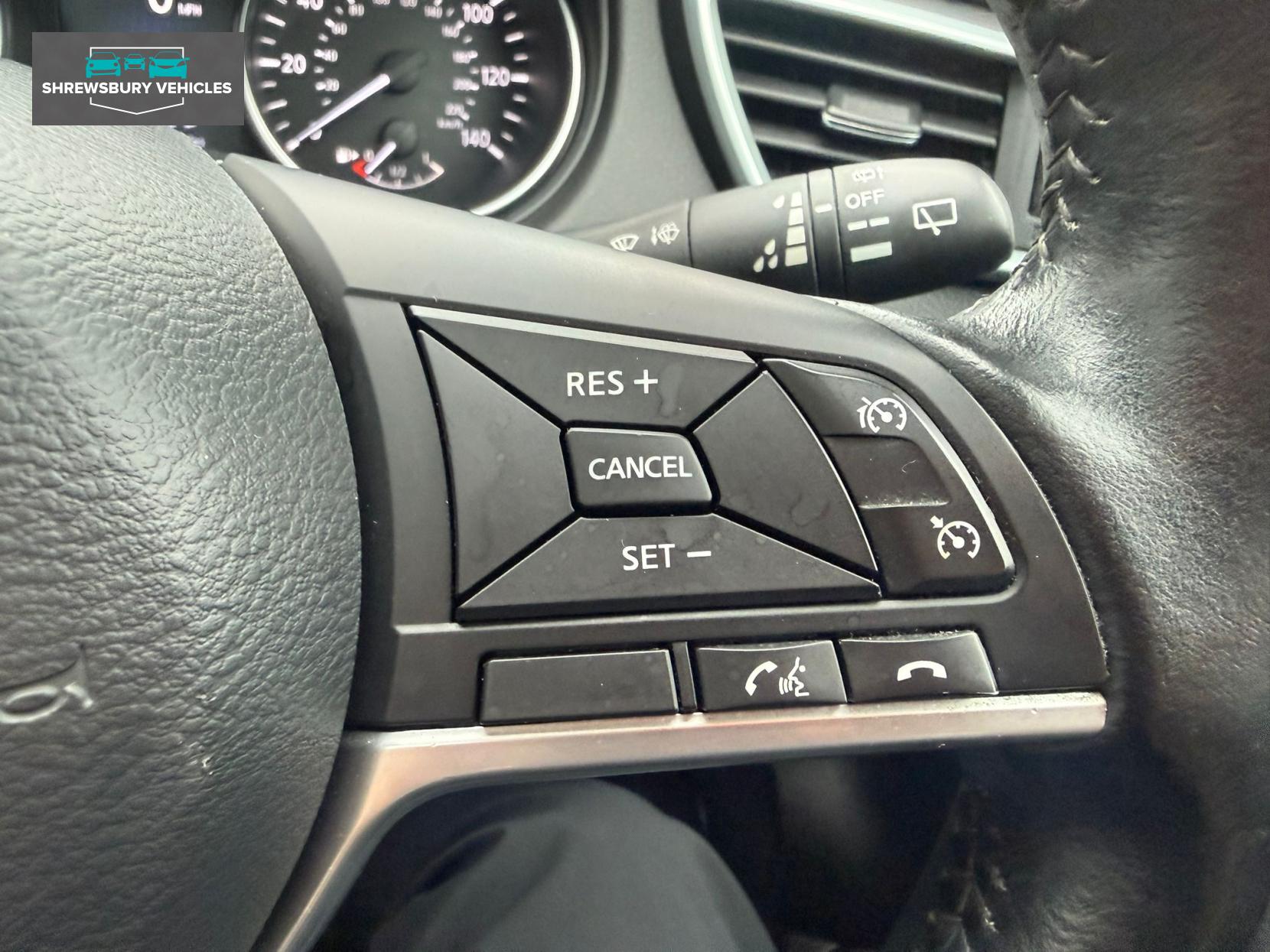 Nissan Qashqai 1.2 DIG-T N-Connecta SUV 5dr Petrol Manual Euro 6 (s/s) (115 ps)