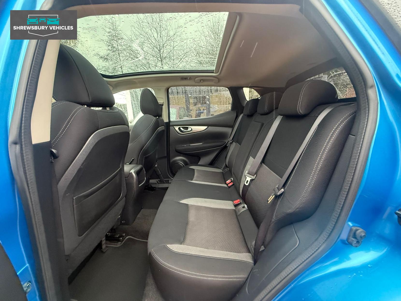 Nissan Qashqai 1.2 DIG-T N-Connecta SUV 5dr Petrol Manual Euro 6 (s/s) (115 ps)