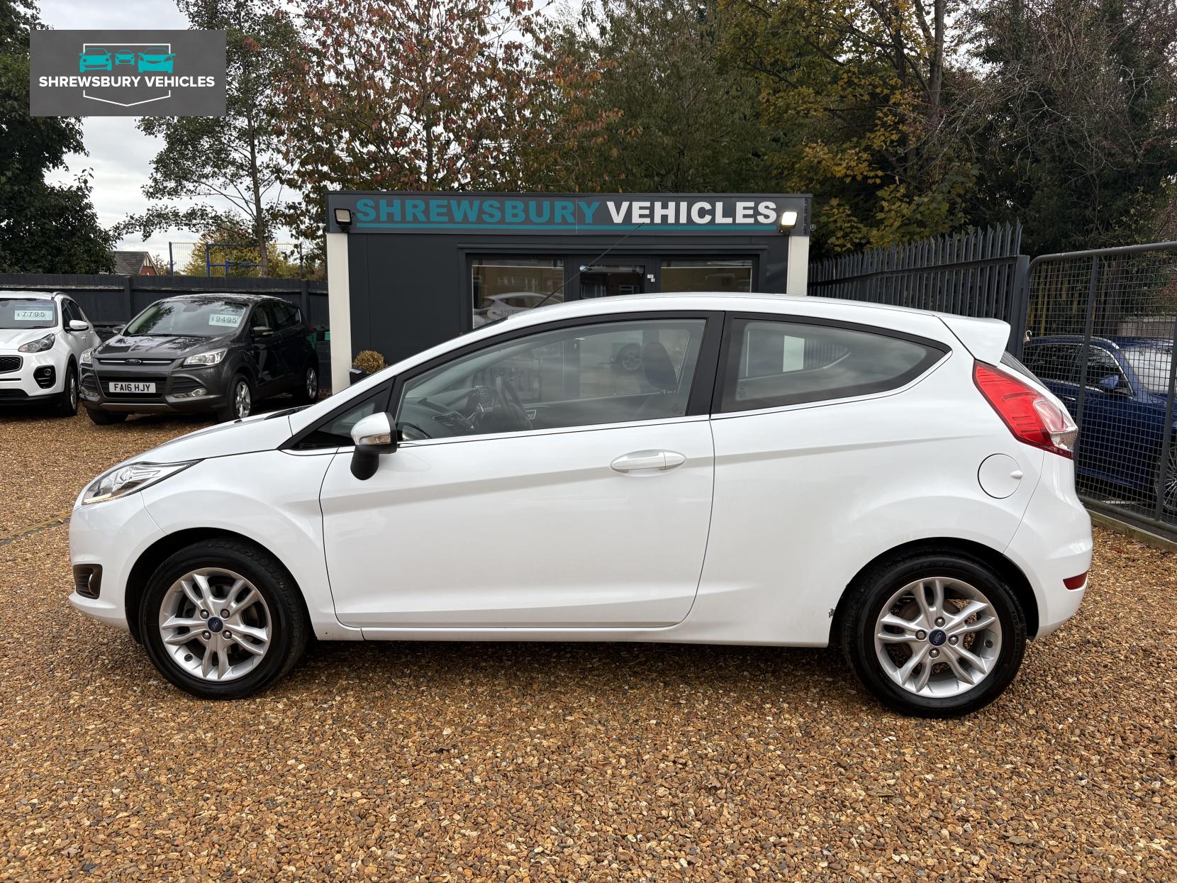 Ford Fiesta 1.25 Zetec Hatchback 3dr Petrol Manual Euro 6 (82 ps)