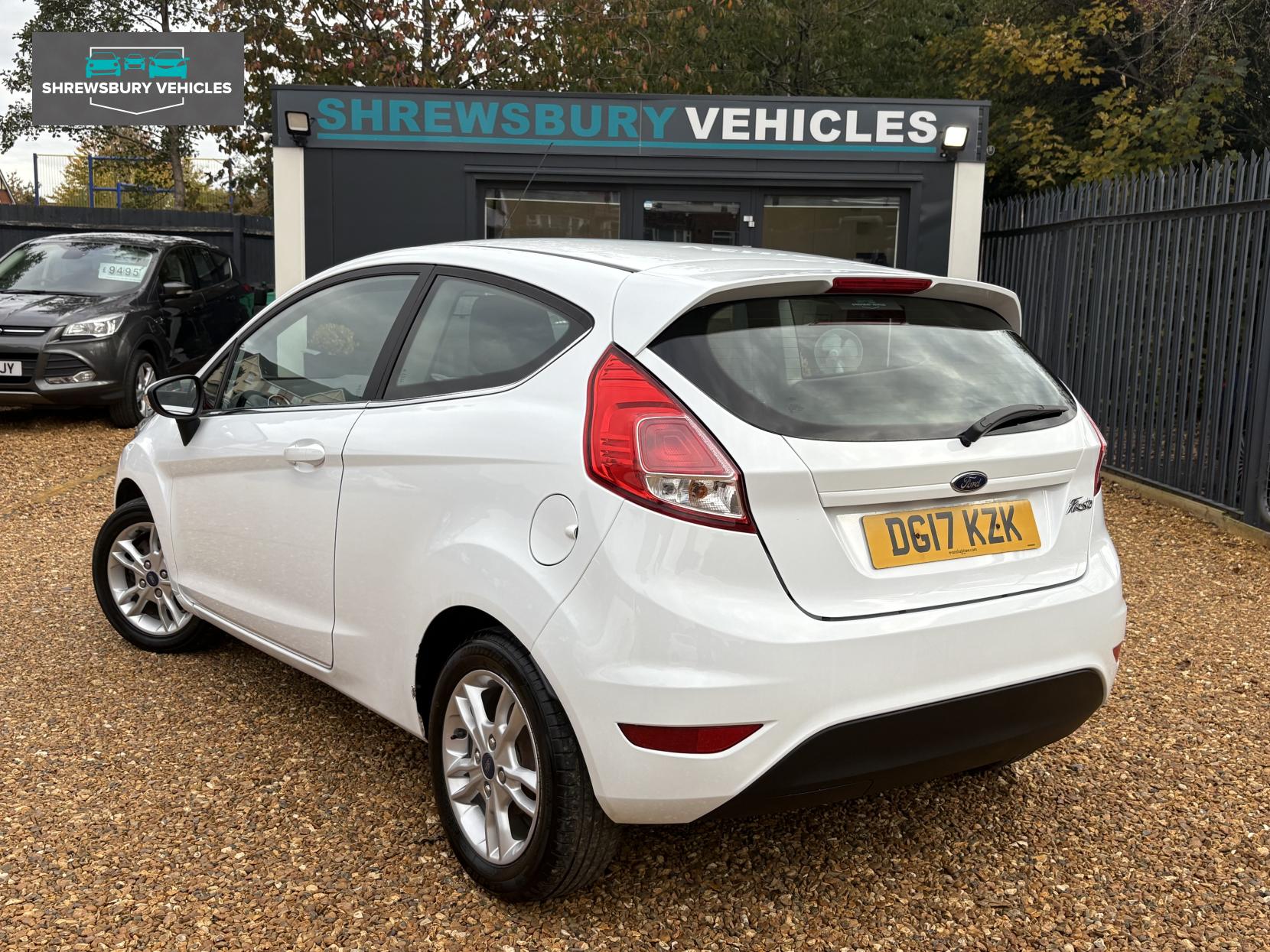 Ford Fiesta 1.25 Zetec Hatchback 3dr Petrol Manual Euro 6 (82 ps)