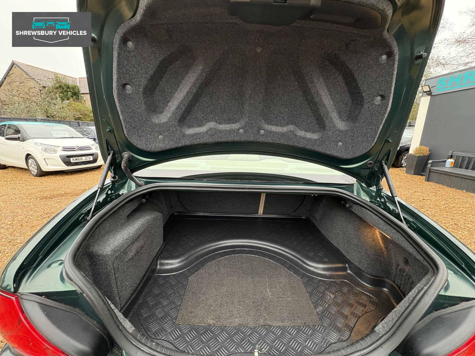 Jaguar X-Type 3.0 V6 Sovereign Saloon 4dr Petrol Automatic (AWD) (249 g/km, 231 bhp)