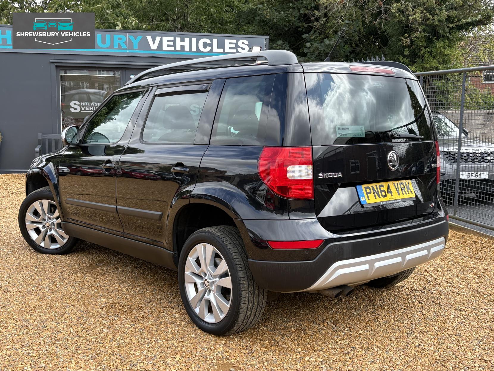 Skoda Yeti 2.0 TDI Elegance Outdoor 5dr Diesel DSG 4WD Euro 5 (140 ps)