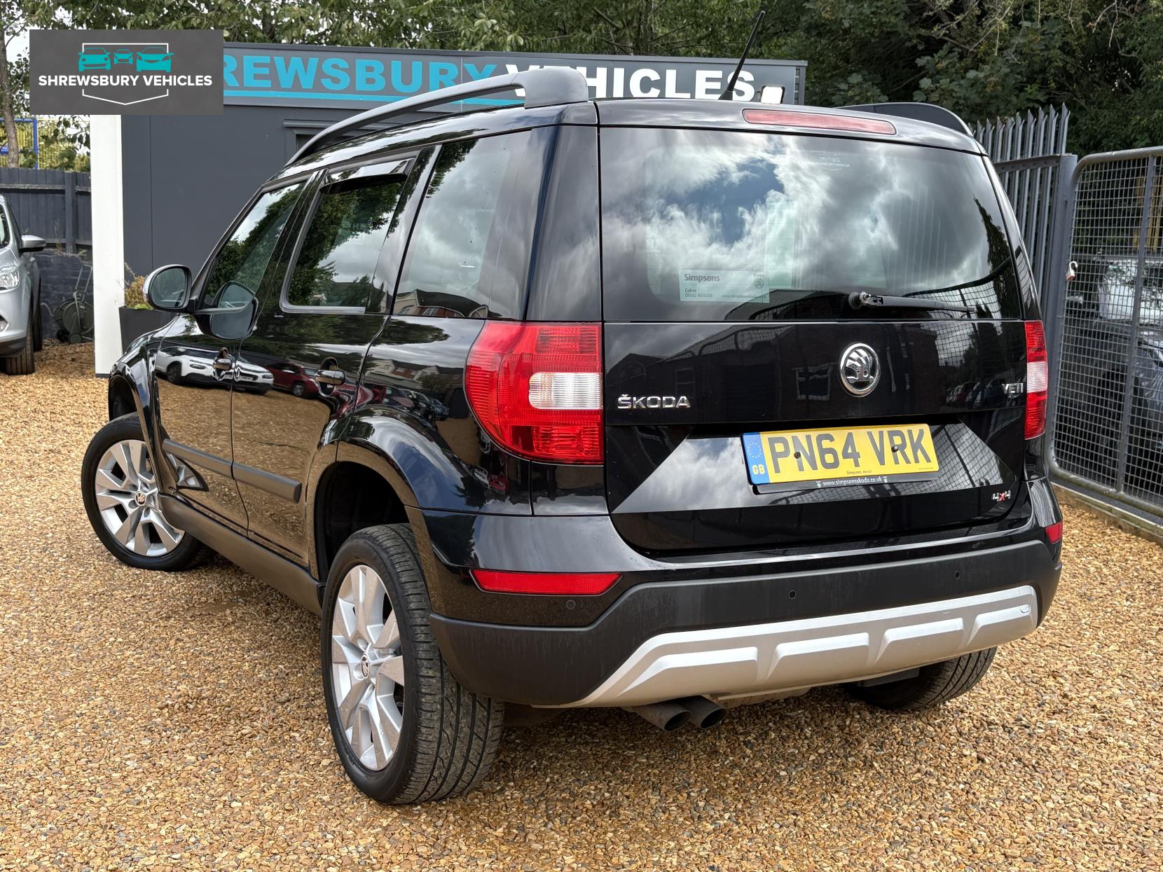 Skoda Yeti 2.0 TDI Elegance Outdoor 5dr Diesel DSG 4WD Euro 5 (140 ps)
