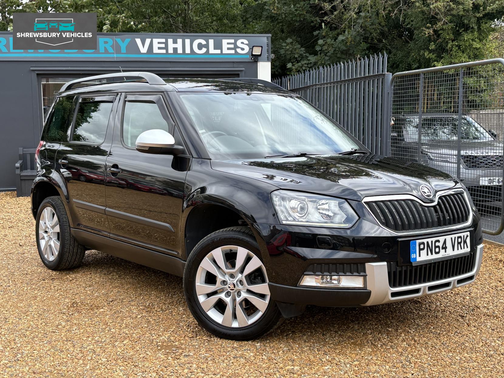 Skoda Yeti 2.0 TDI Elegance Outdoor 5dr Diesel DSG 4WD Euro 5 (140 ps)
