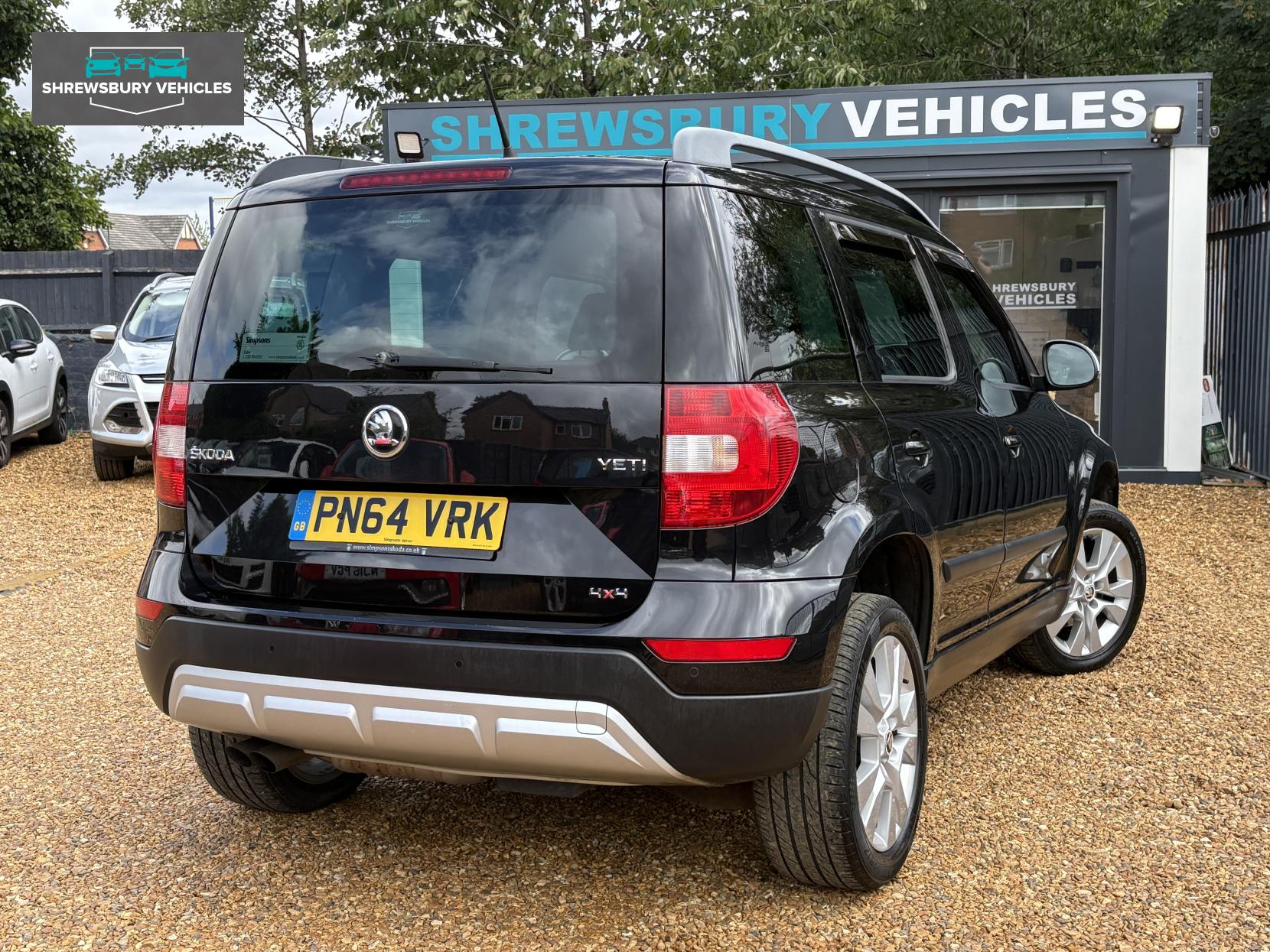 Skoda Yeti 2.0 TDI Elegance Outdoor 5dr Diesel DSG 4WD Euro 5 (140 ps)