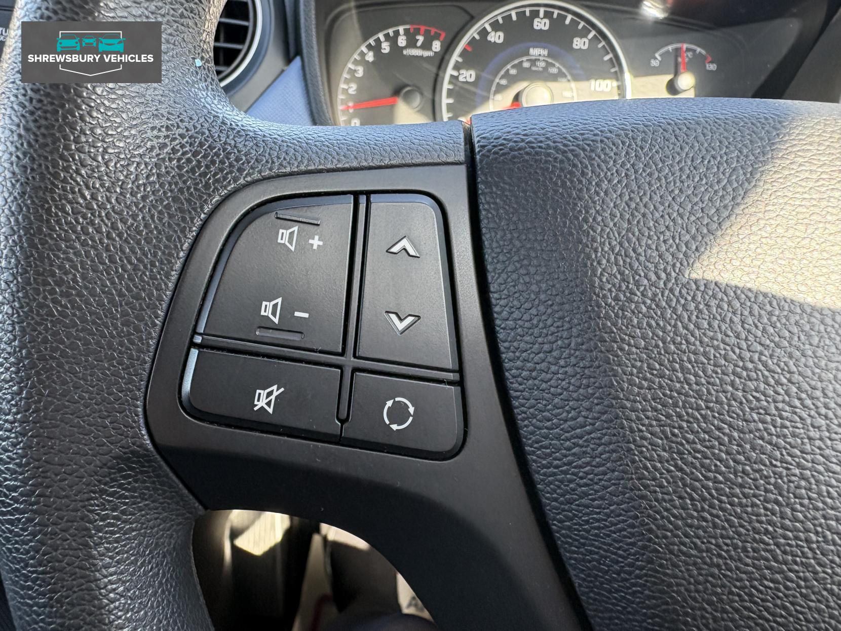 Hyundai i10 1.0 SE Hatchback 5dr Petrol Manual Euro 5 (66 ps)