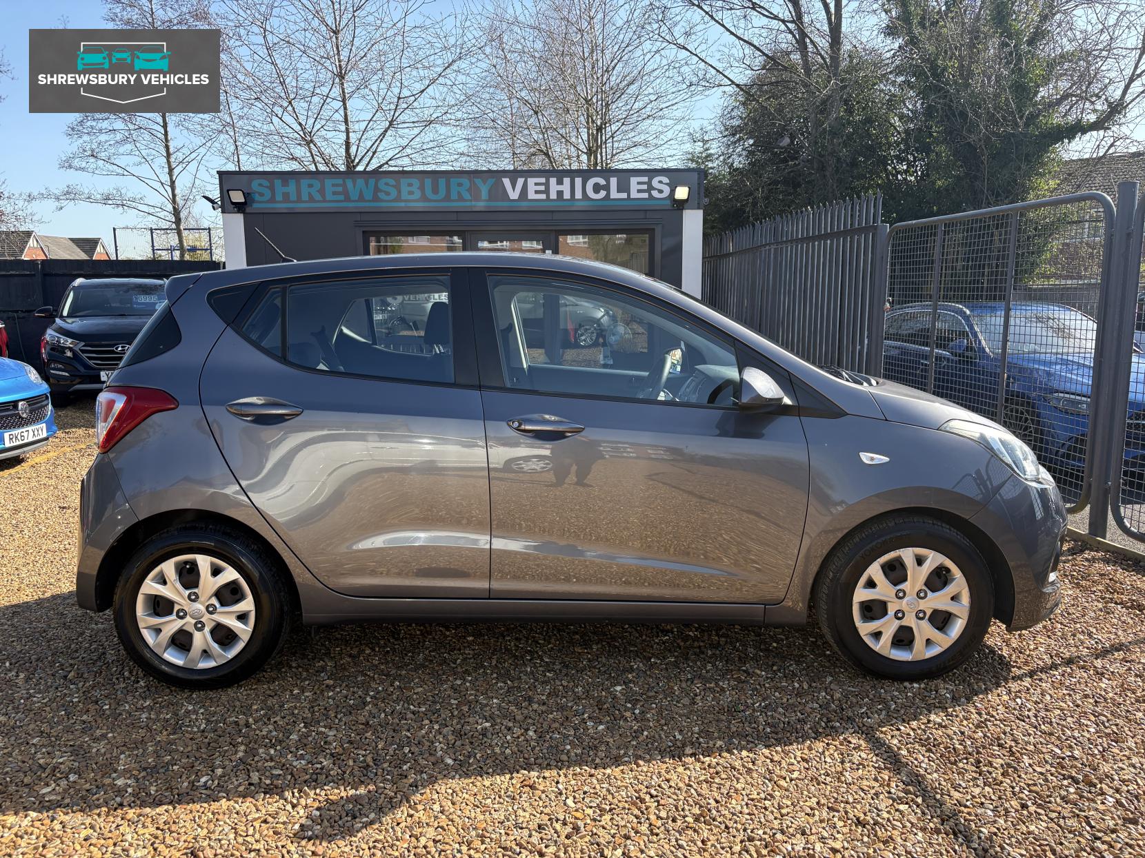 Hyundai i10 1.0 SE Hatchback 5dr Petrol Manual Euro 5 (66 ps)