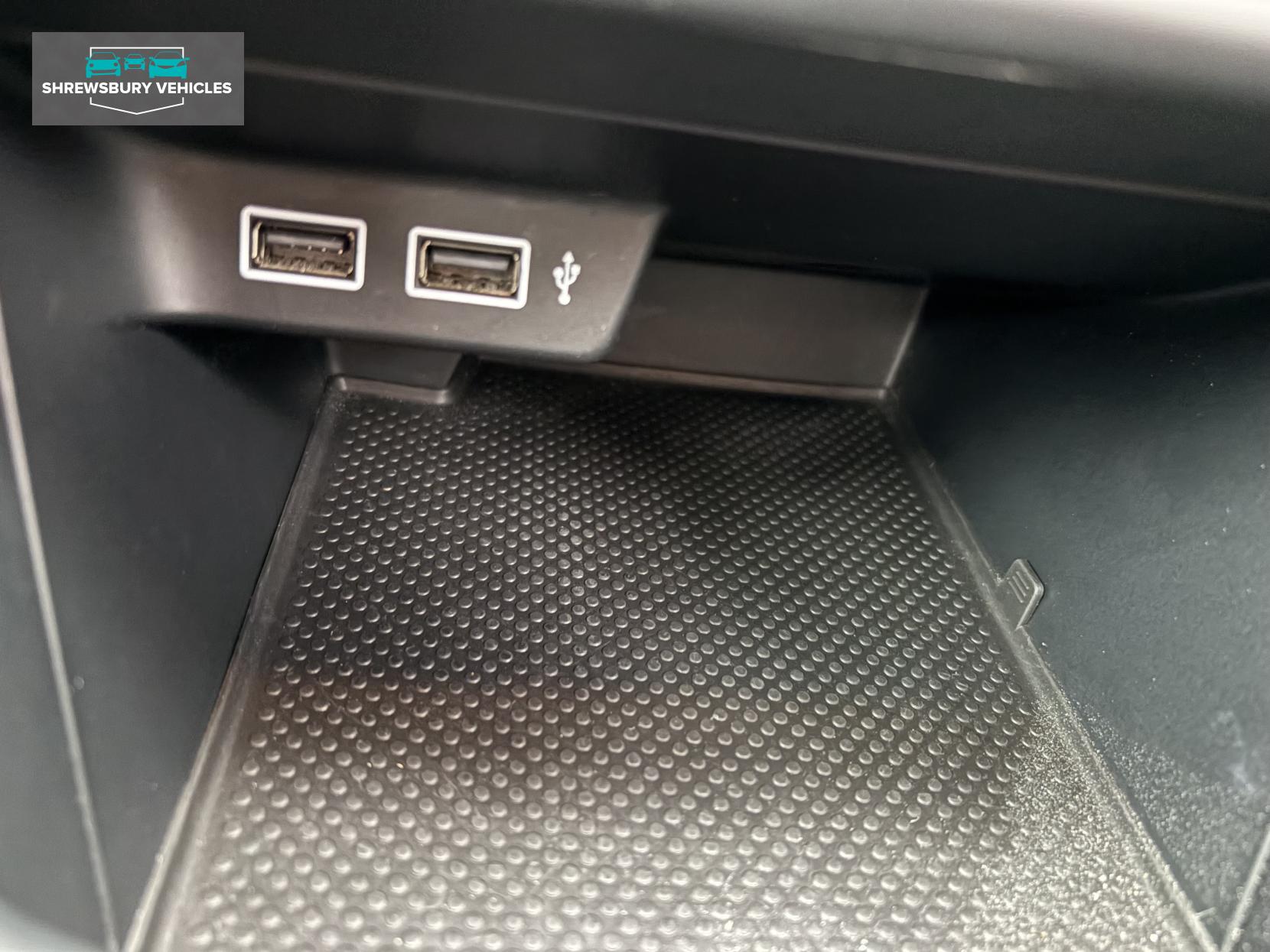 Volkswagen Polo 1.0 TSI GPF SE Hatchback 5dr Petrol Manual Euro 6 (s/s) (95 ps)