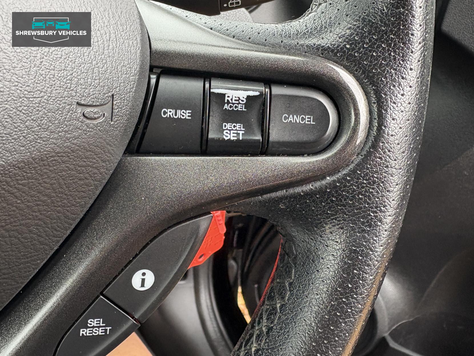 Honda Jazz 1.4 i-VTEC ES Plus Hatchback 5dr Petrol CVT Euro 5 (99 ps)