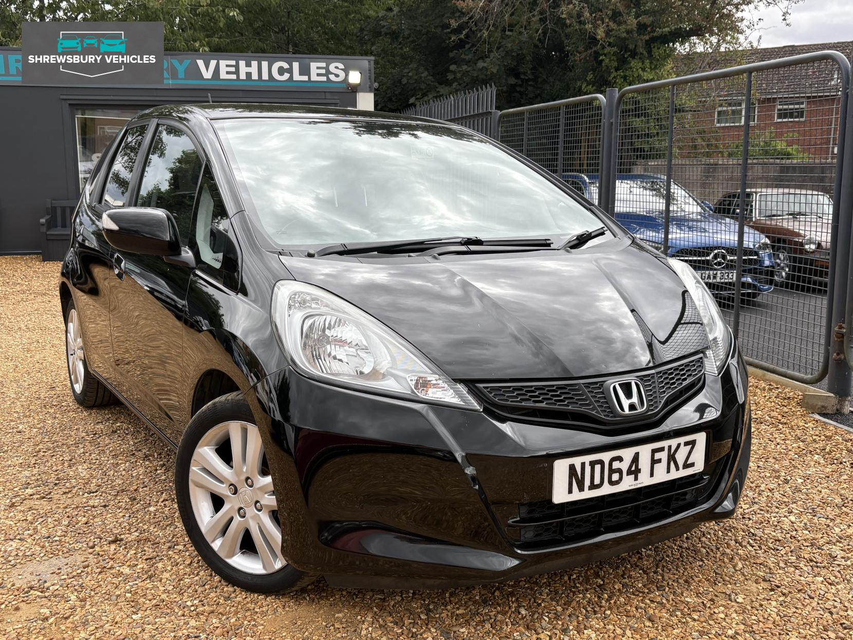 Honda Jazz 1.4 i-VTEC ES Plus Hatchback 5dr Petrol CVT Euro 5 (99 ps)