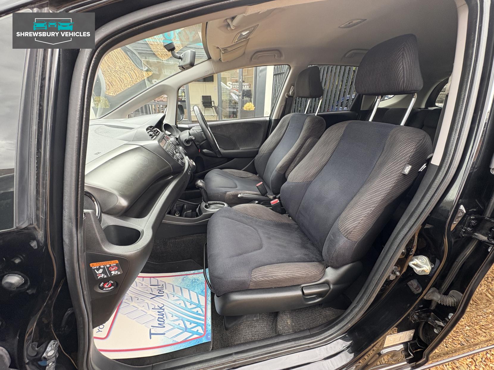 Honda Jazz 1.4 i-VTEC ES Plus Hatchback 5dr Petrol CVT Euro 5 (99 ps)