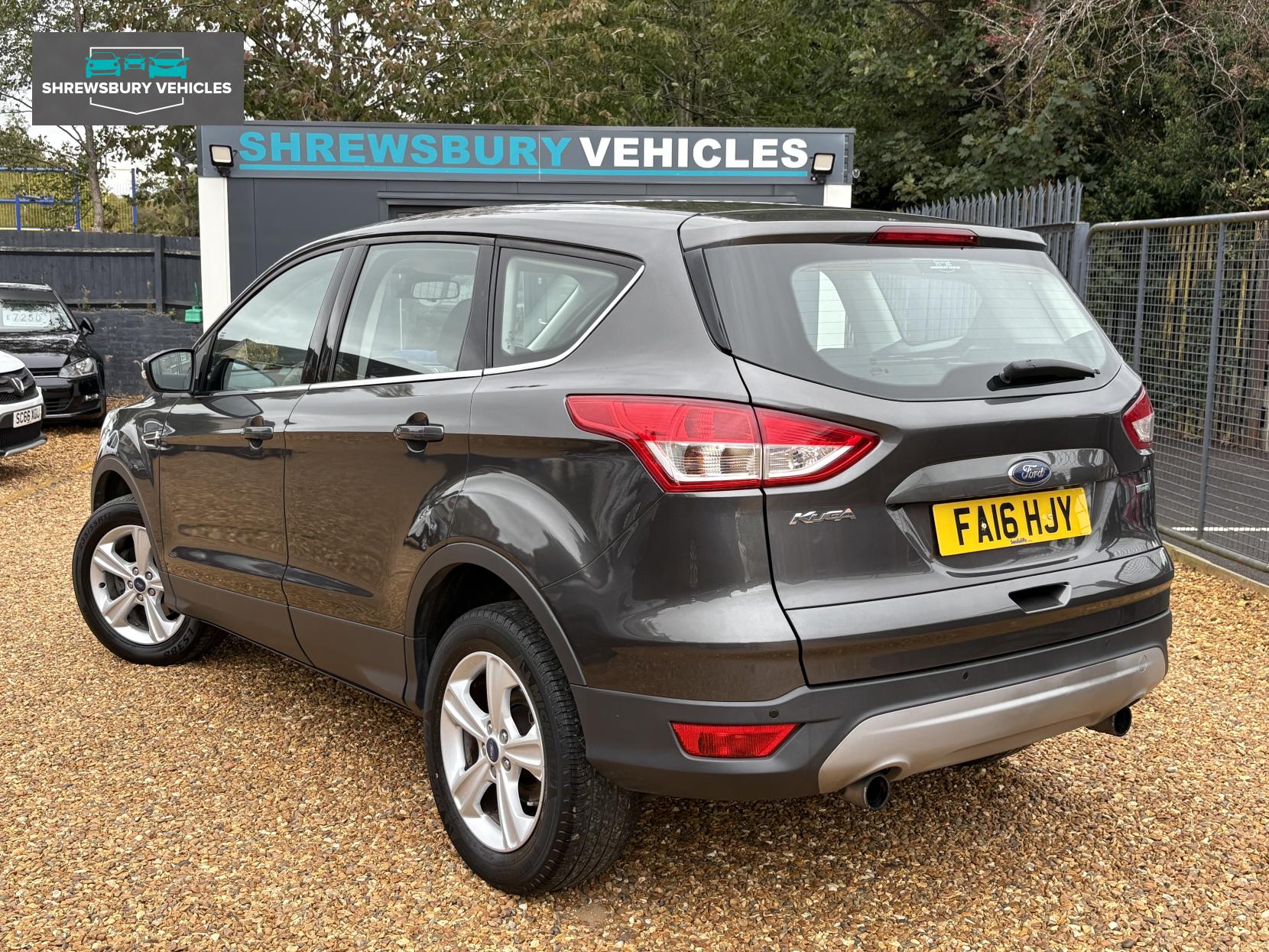 Ford Kuga 1.5T EcoBoost Zetec SUV 5dr Petrol Manual Euro 6 (s/s) (150 ps)