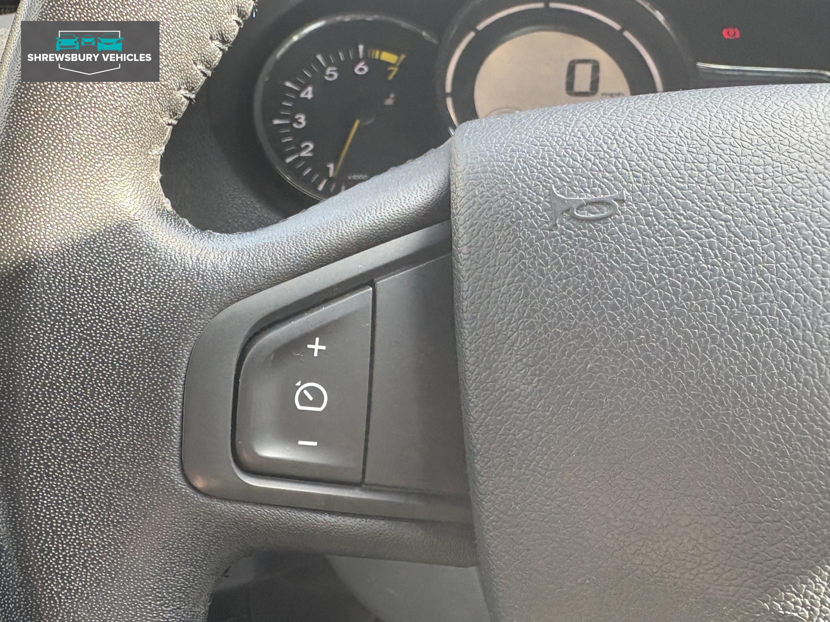 Renault Megane 1.2 TCe ENERGY Dynamique TomTom Hatchback 5dr Petrol Manual Euro 5 (s/s) (115 ps)