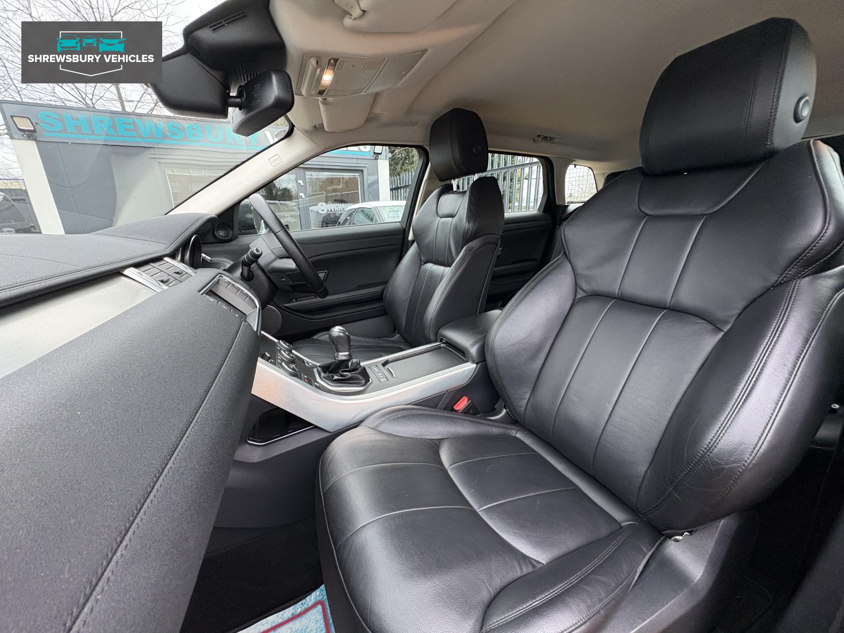 Land Rover Range Rover Evoque 2.0 TD4 SE SUV 5dr Diesel Manual 4WD Euro 6 (s/s) (180 ps)