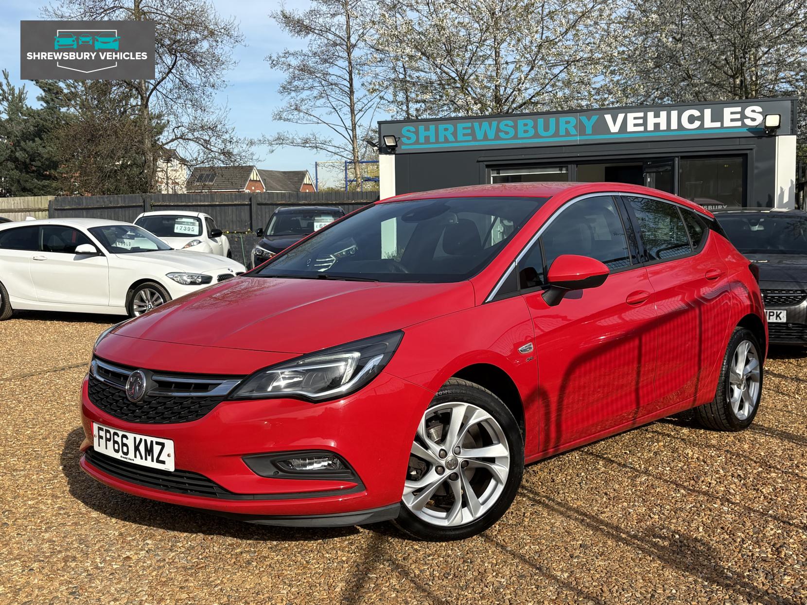 Vauxhall Astra 1.0i Turbo ecoFLEX SRi Nav Hatchback 5dr Petrol Manual Euro 6 (s/s) (105 ps)