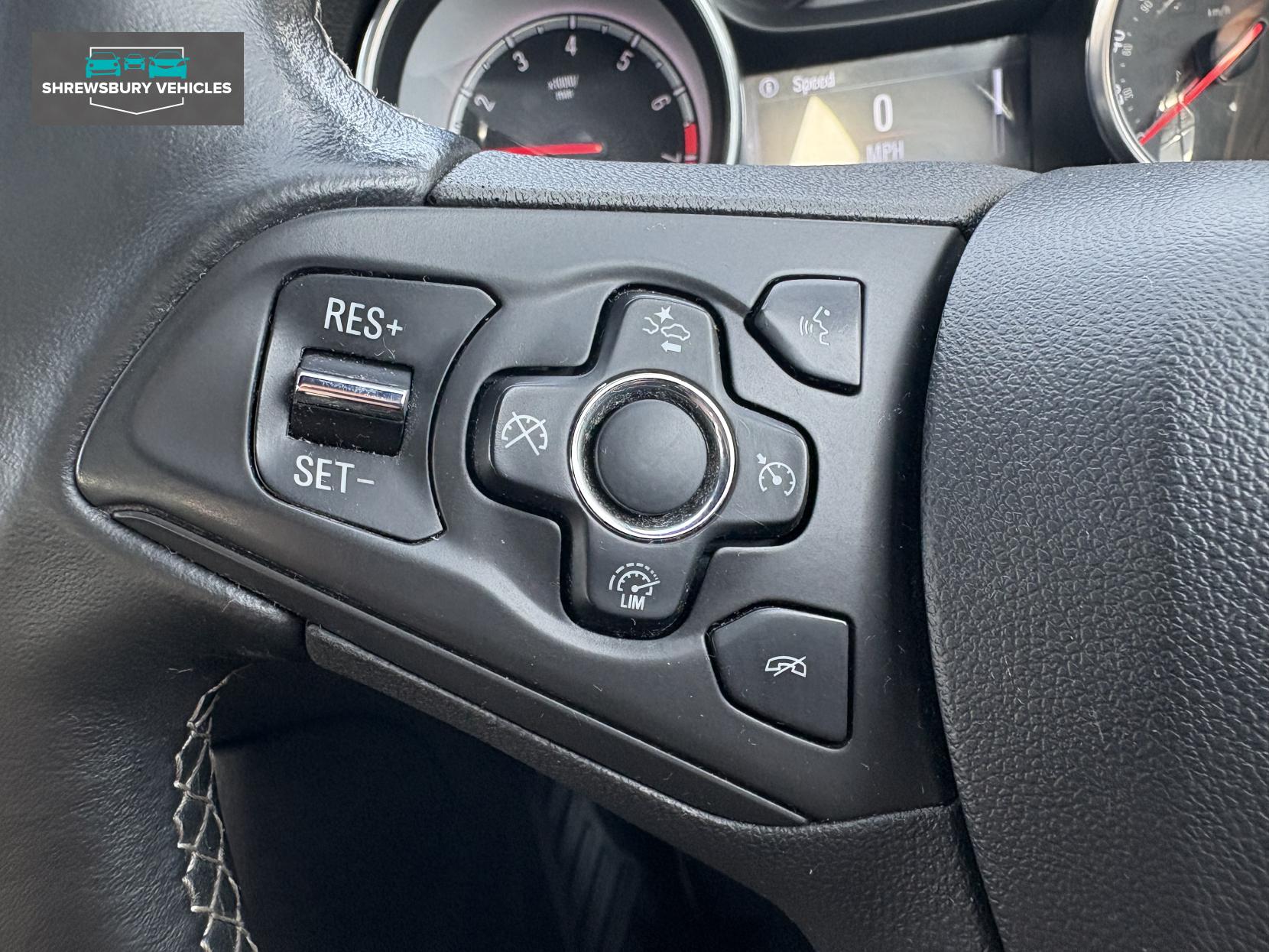 Vauxhall Astra 1.0i Turbo ecoFLEX SRi Nav Hatchback 5dr Petrol Manual Euro 6 (s/s) (105 ps)