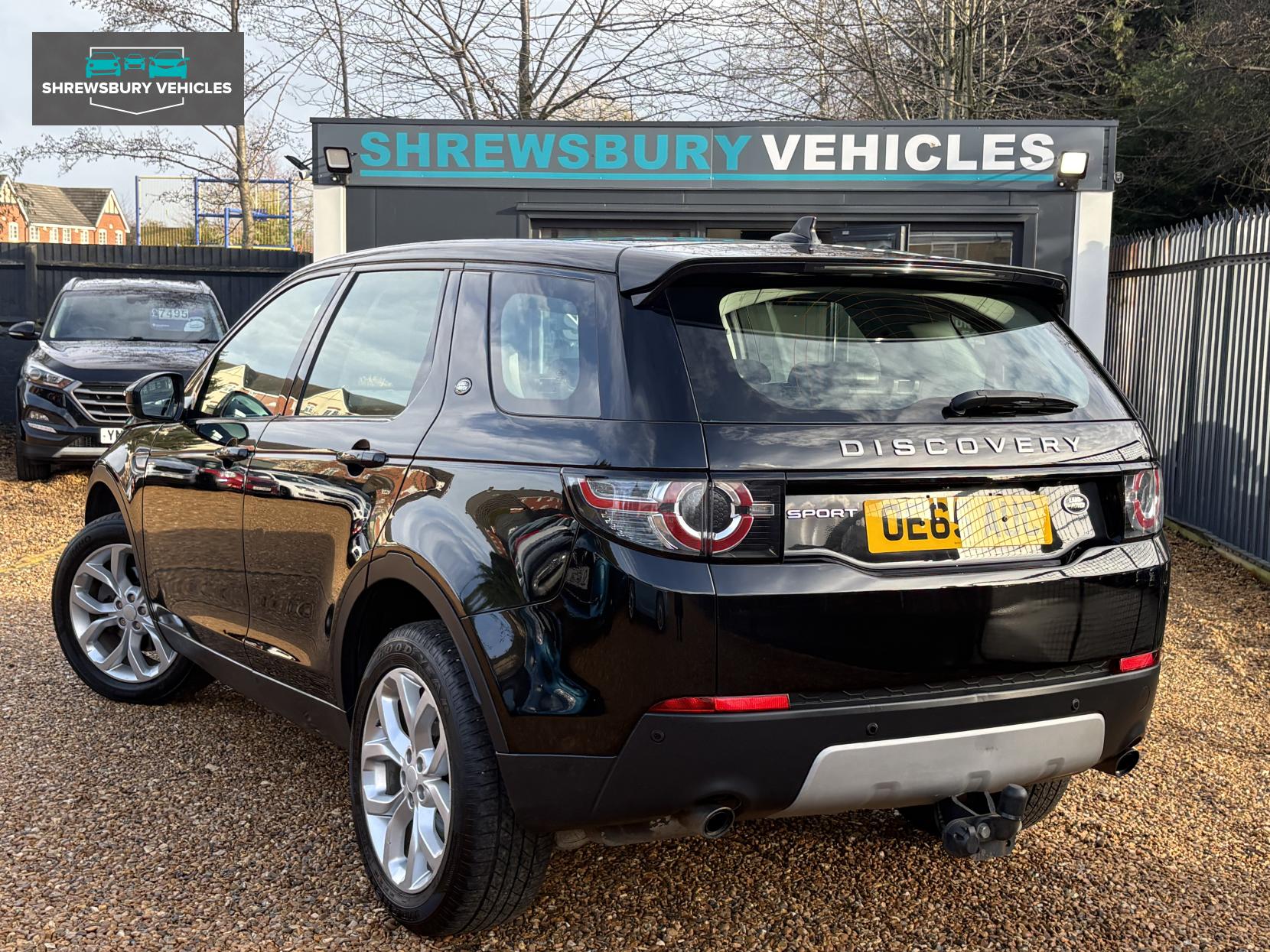 Land Rover Discovery Sport 2.0 TD4 HSE SUV 5dr Diesel Auto 4WD Euro 6 (s/s) (180 ps)
